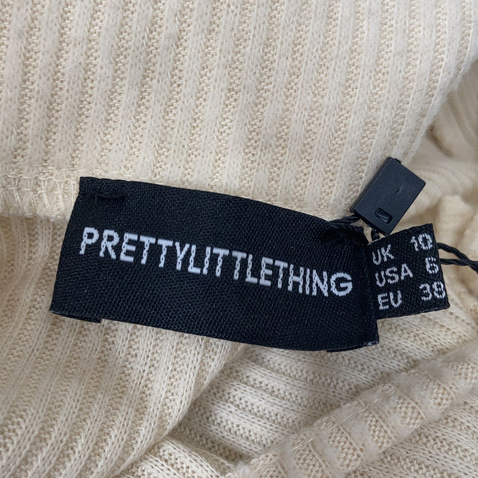 PrettyLittleThing