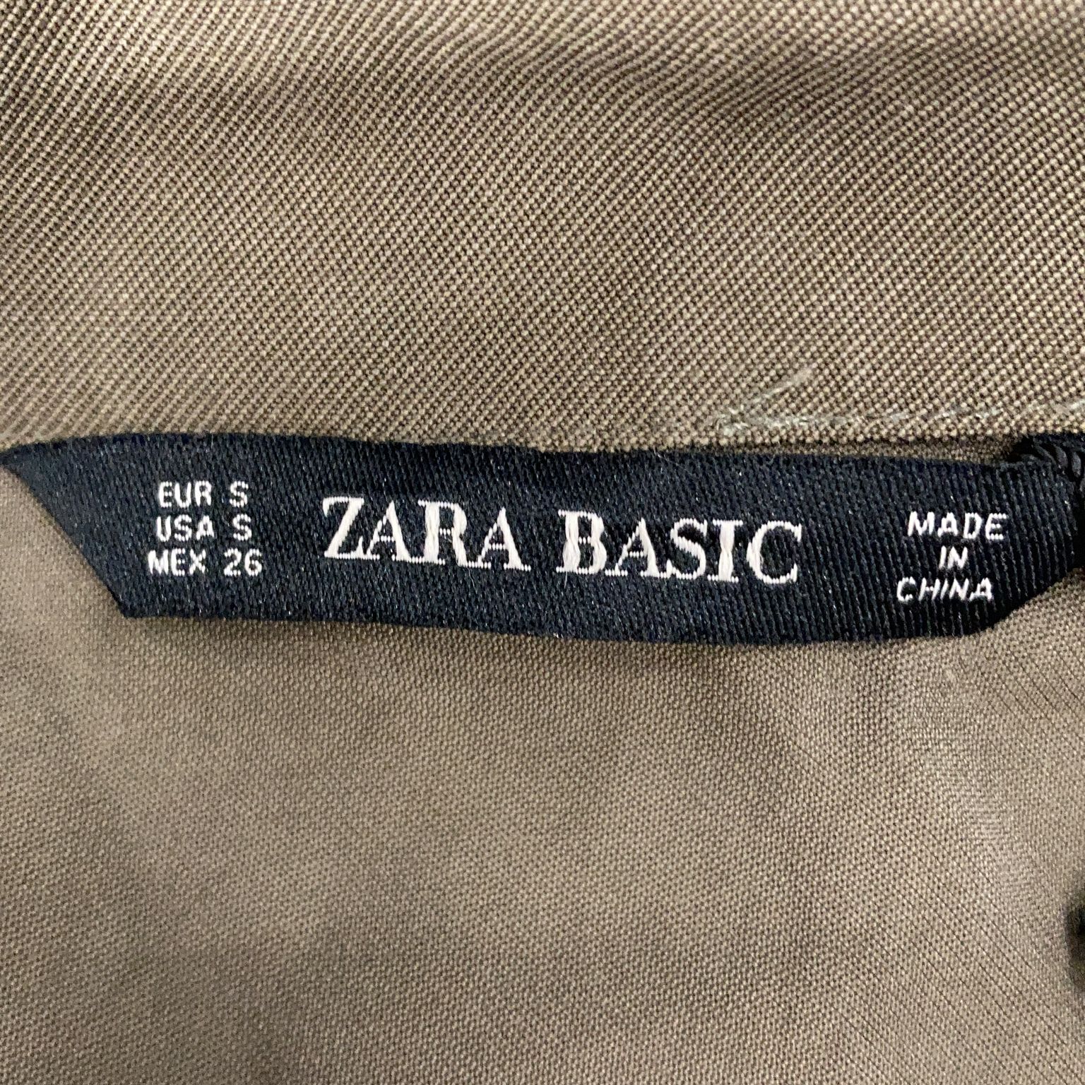 Zara Basic