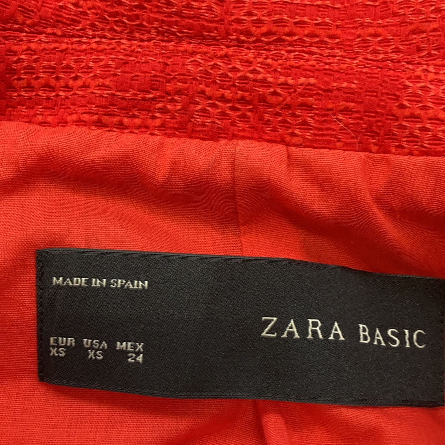 Zara Basic