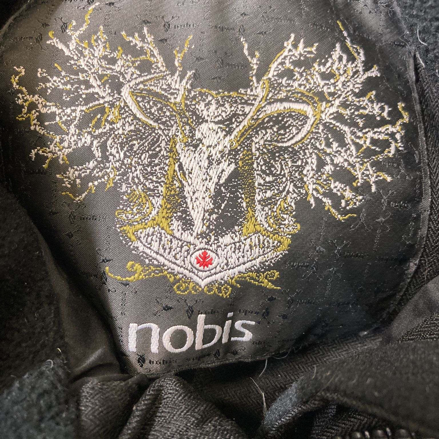 Nobis