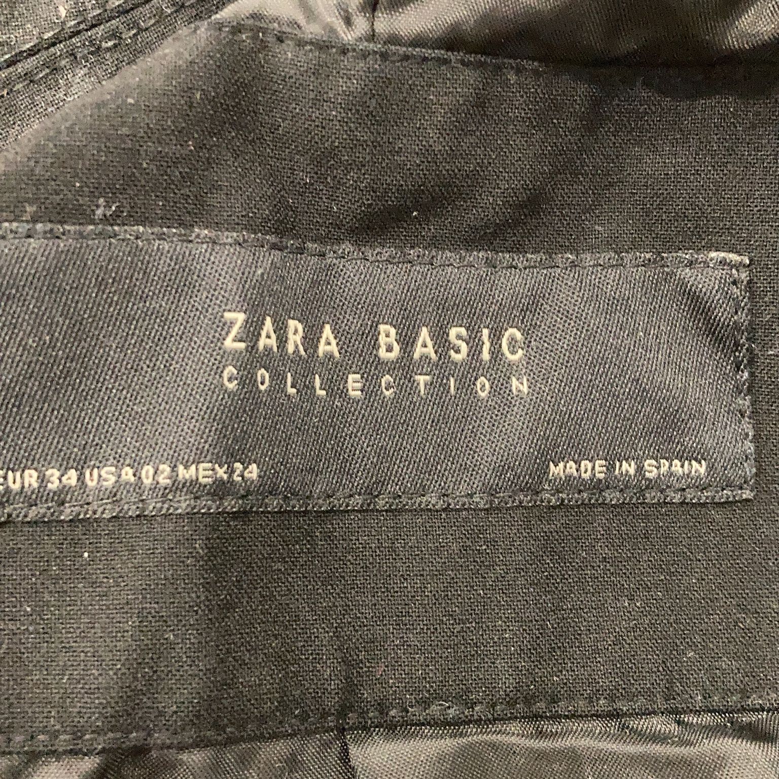 Zara Basic