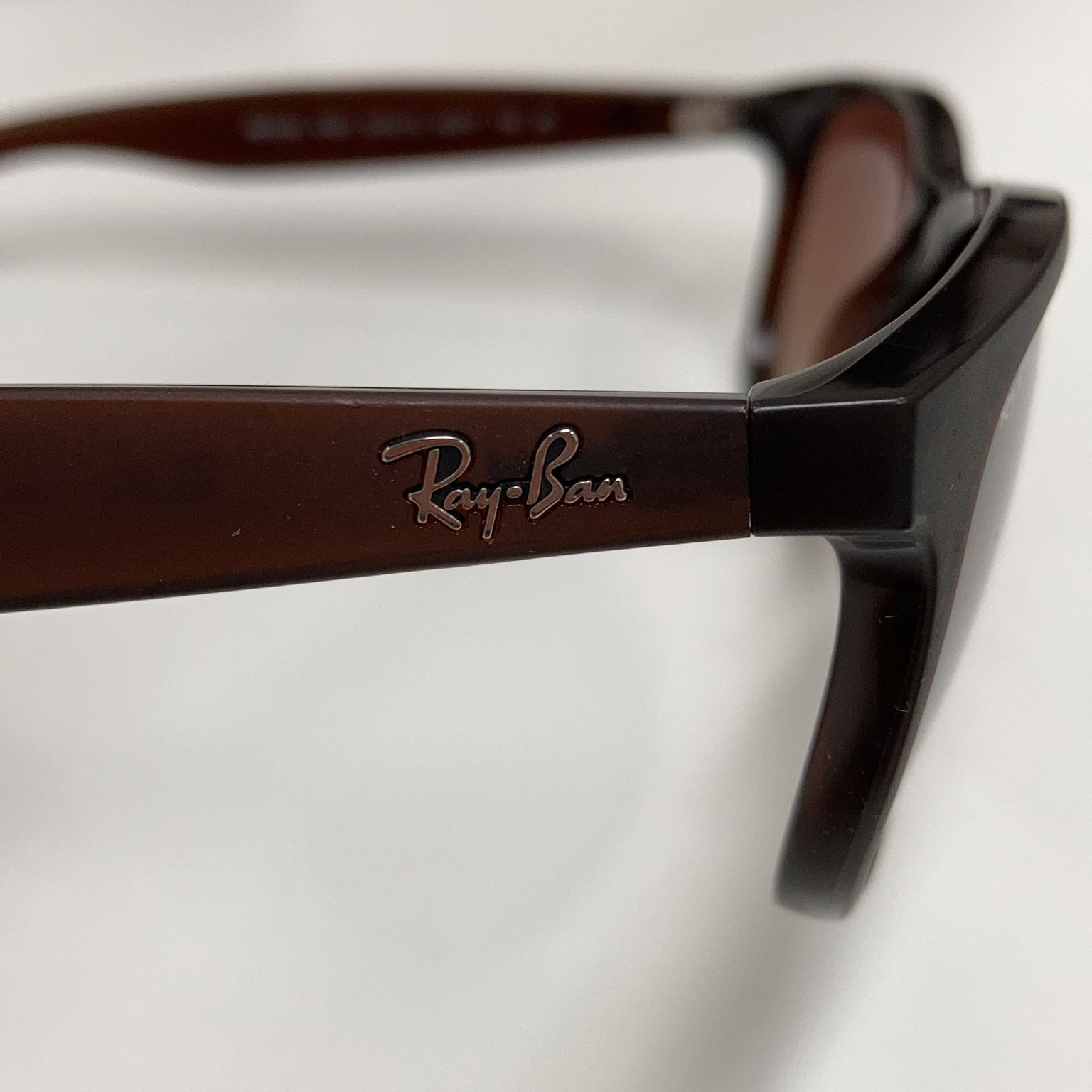 Ray-Ban