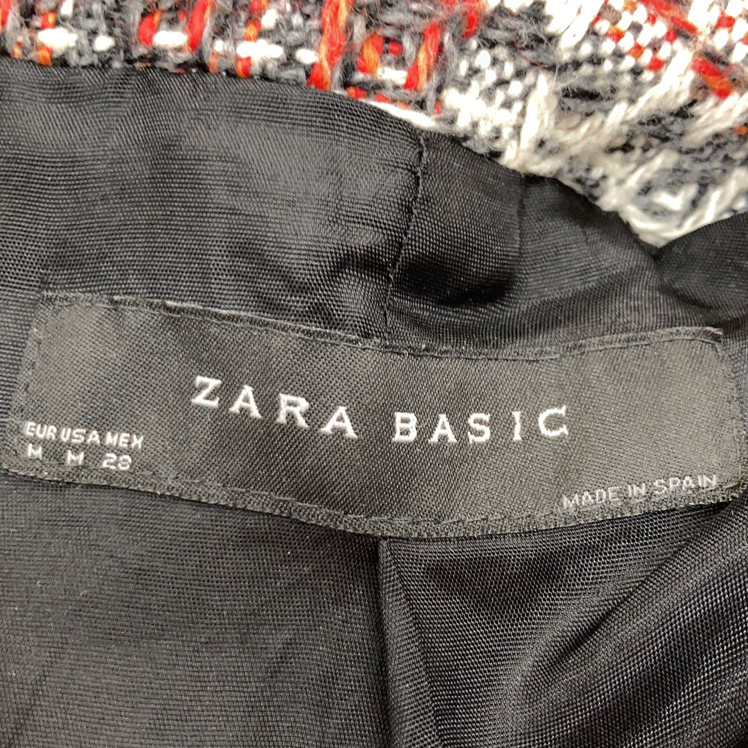 Zara Basic