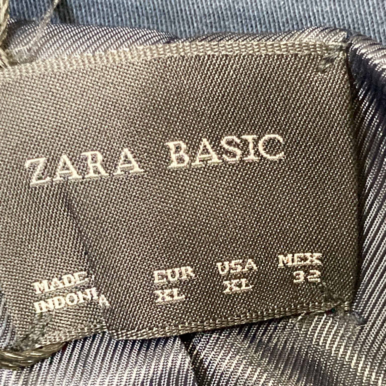 Zara Basic