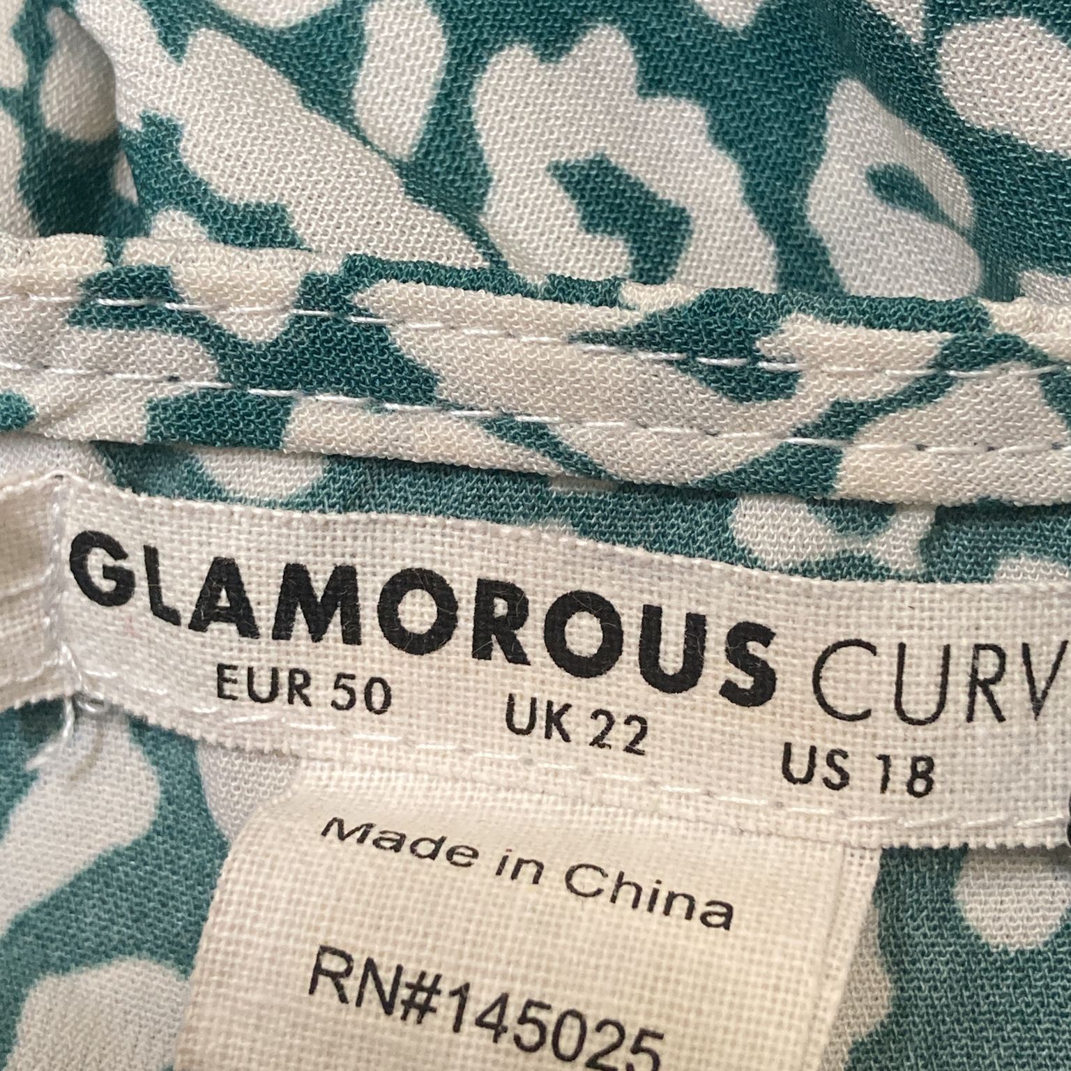 Glamorous Curve