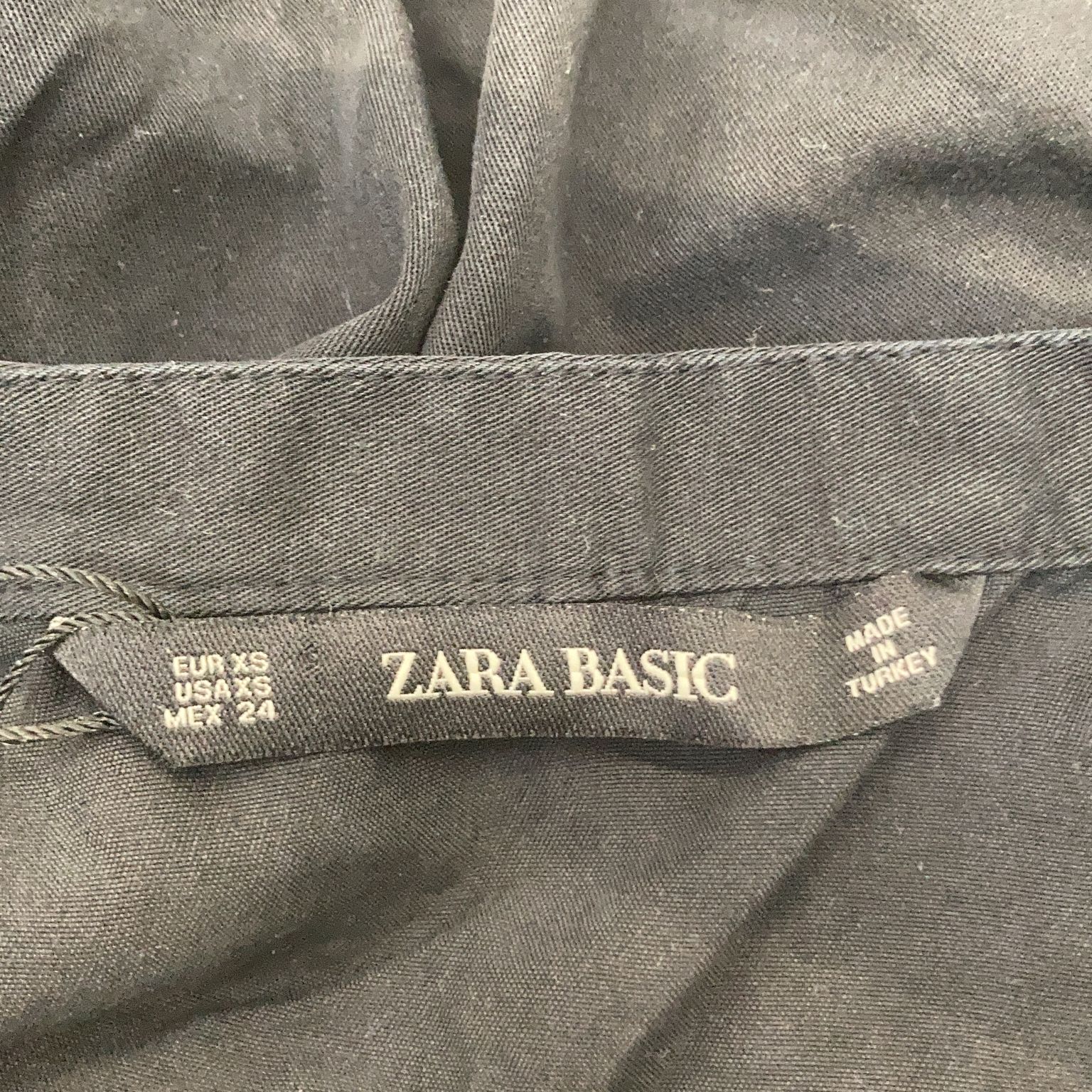 Zara Basic