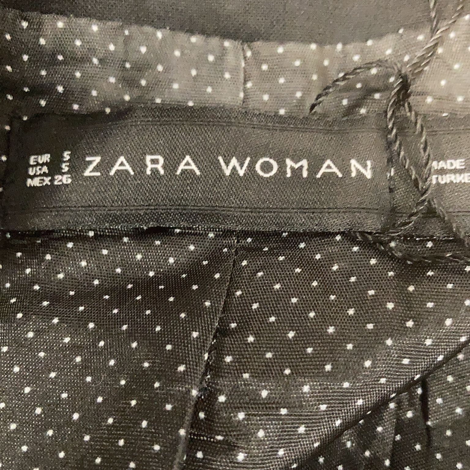 Zara Woman