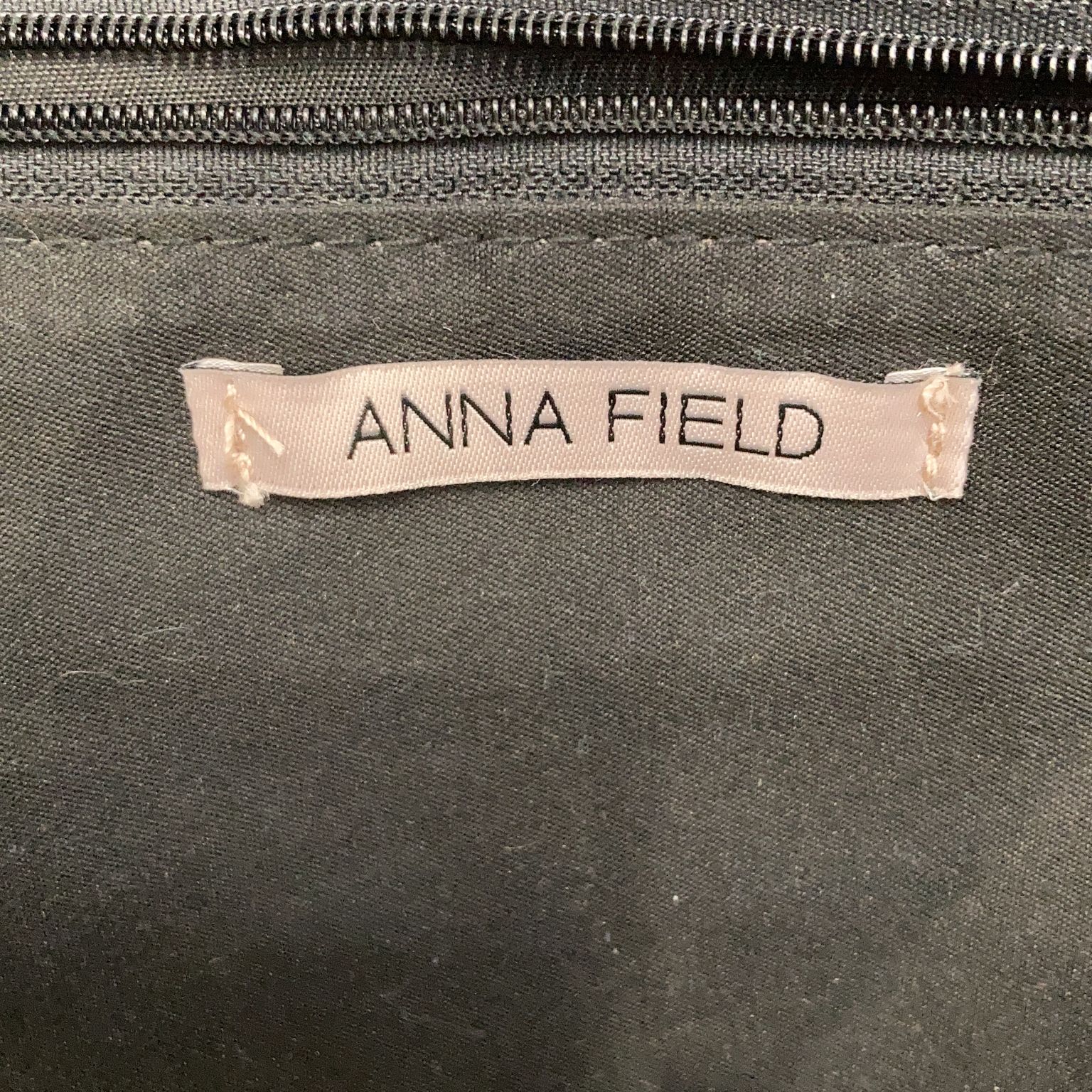 Anna Field