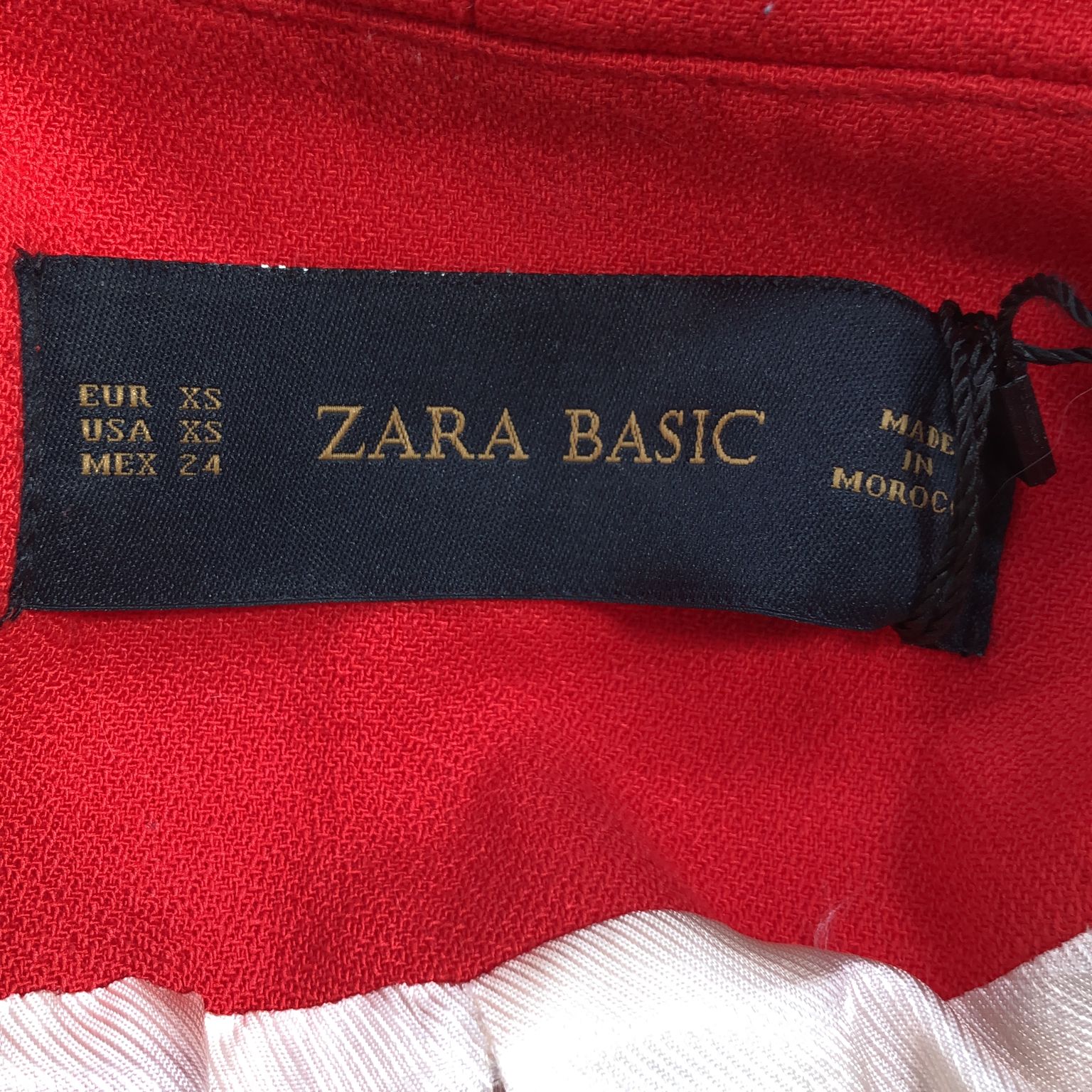 Zara Basic