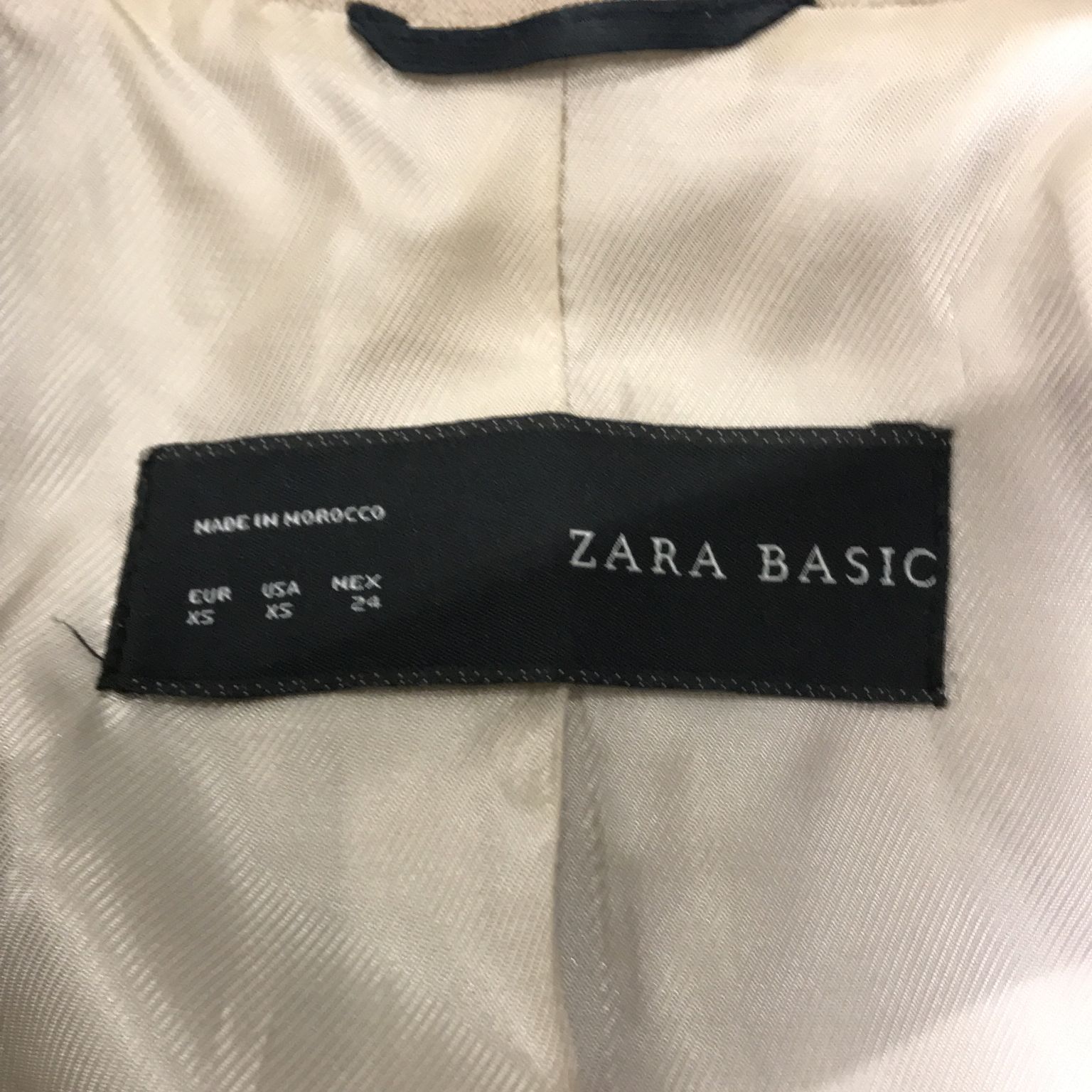 Zara Basic