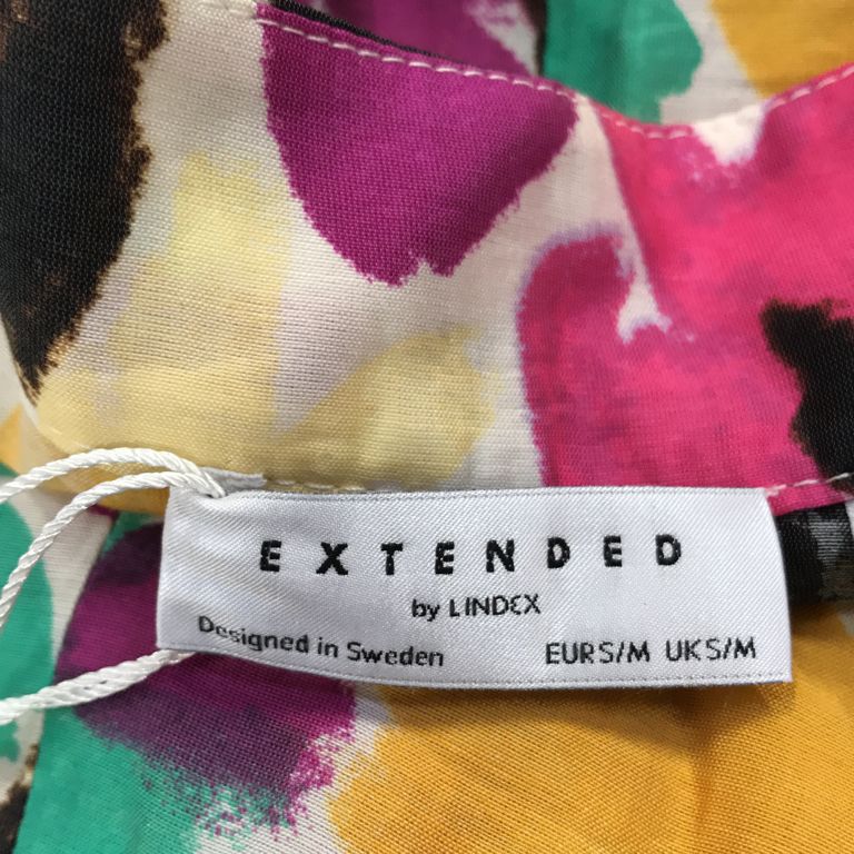 Extended by Lindex