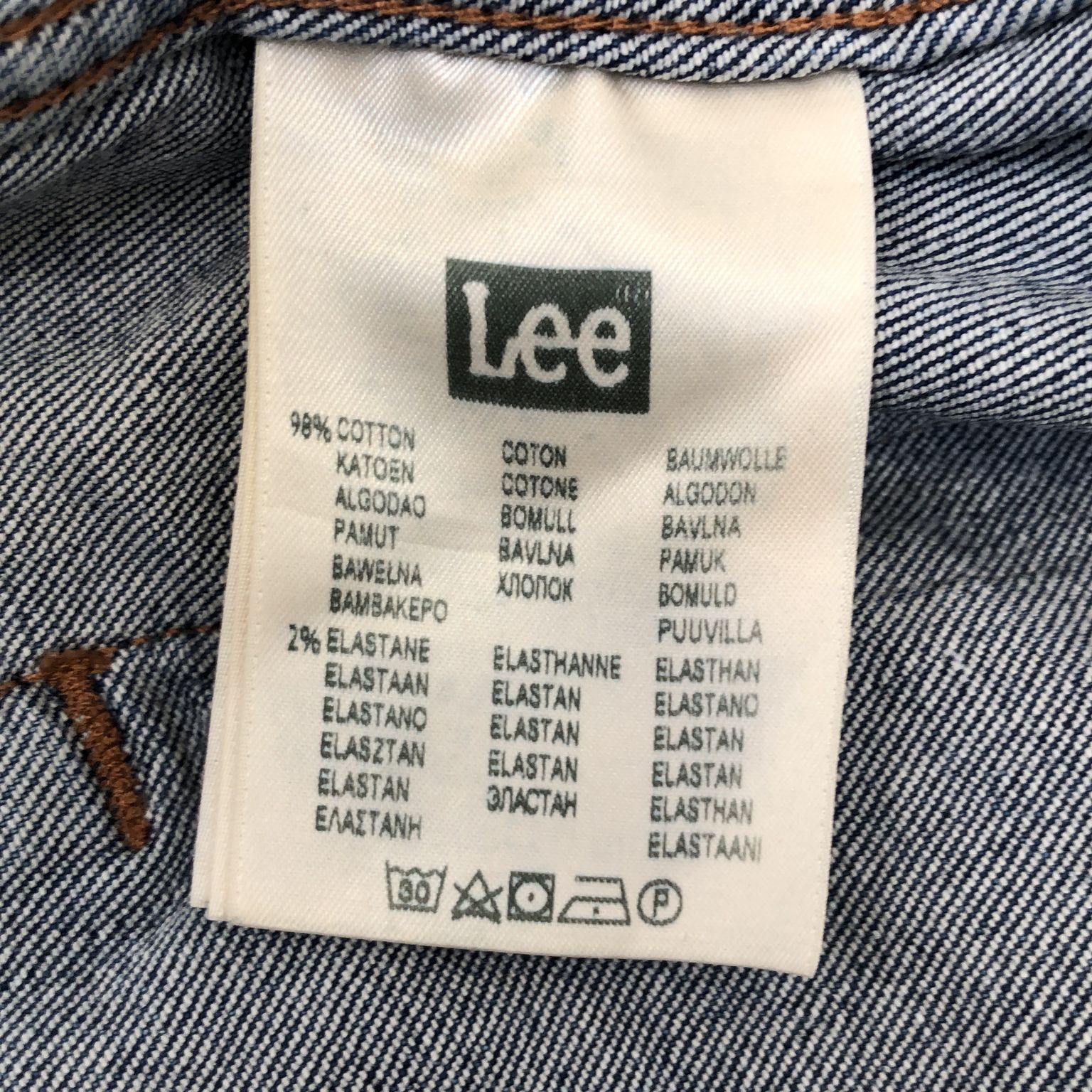 Lee