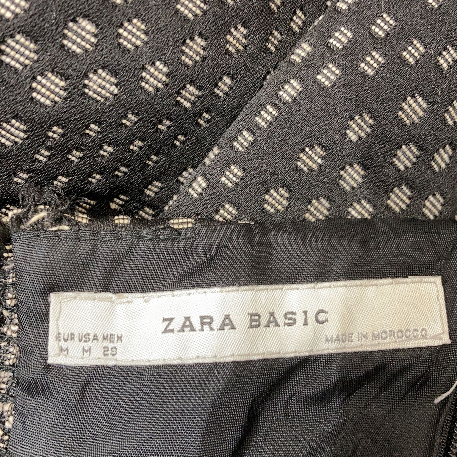 Zara Basic