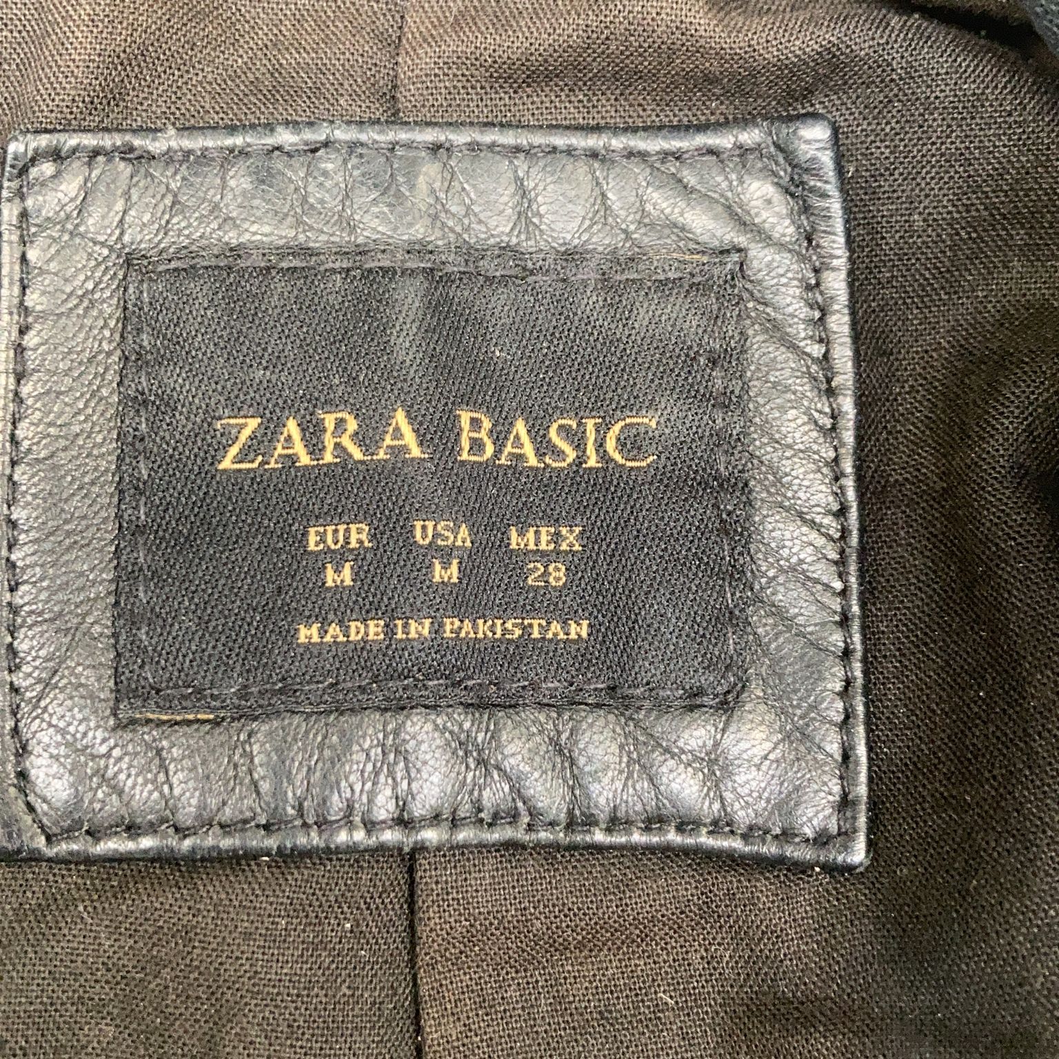 Zara Basic