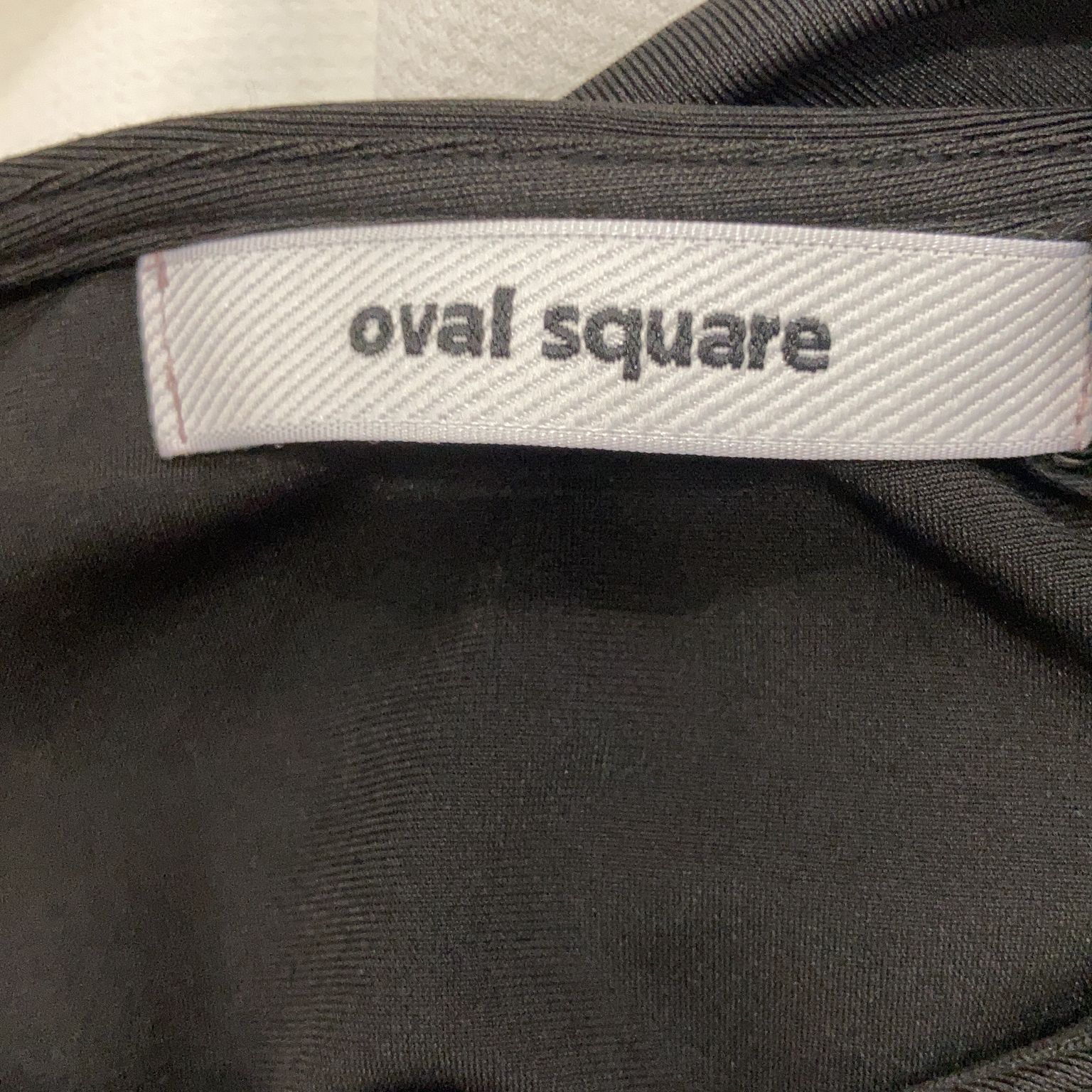 Oval Square