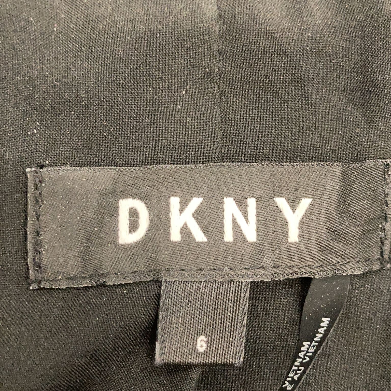 DKNY