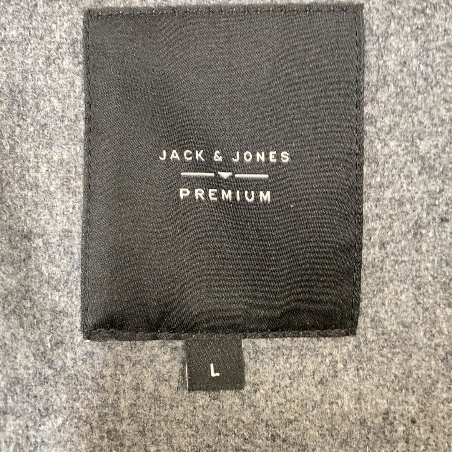 Jack  Jones