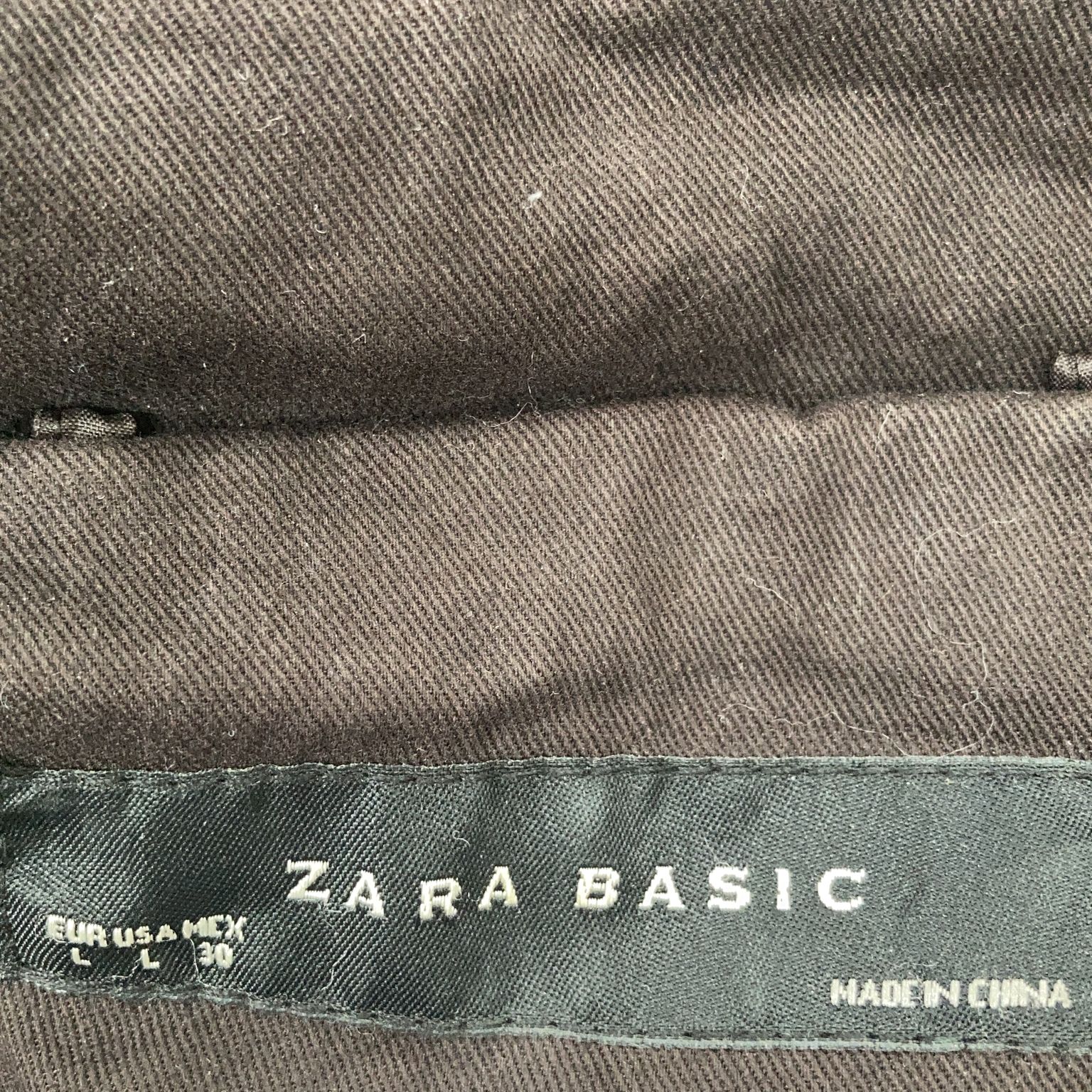 Zara Basic