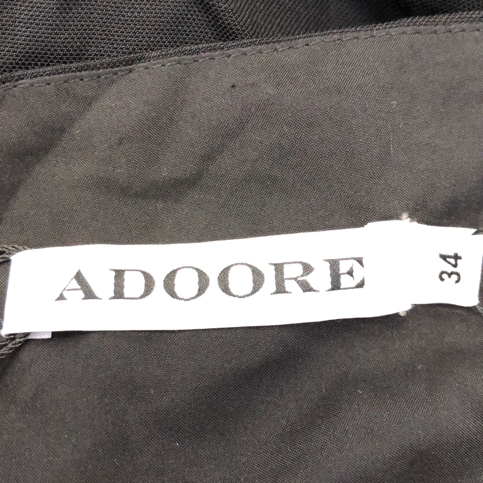 Adoore