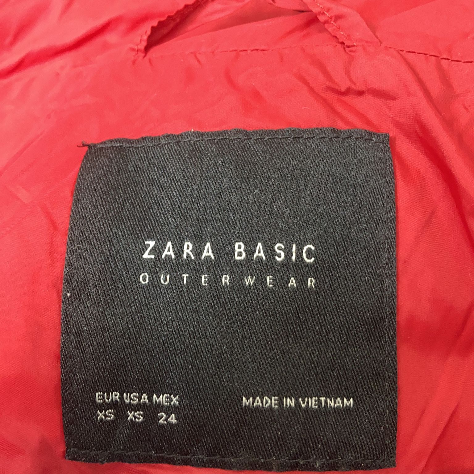 Zara Basic