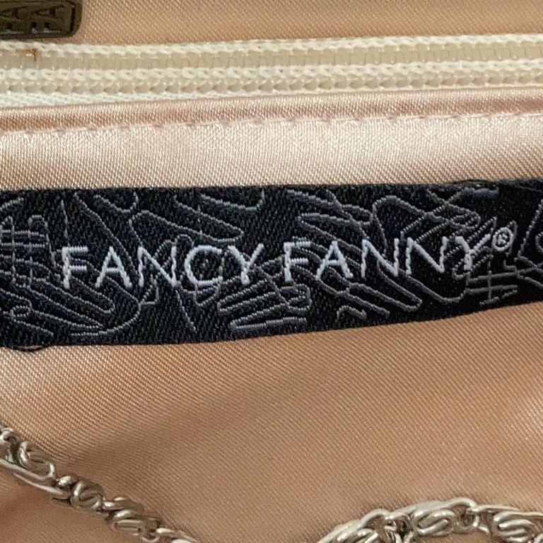 Fancy Fanny