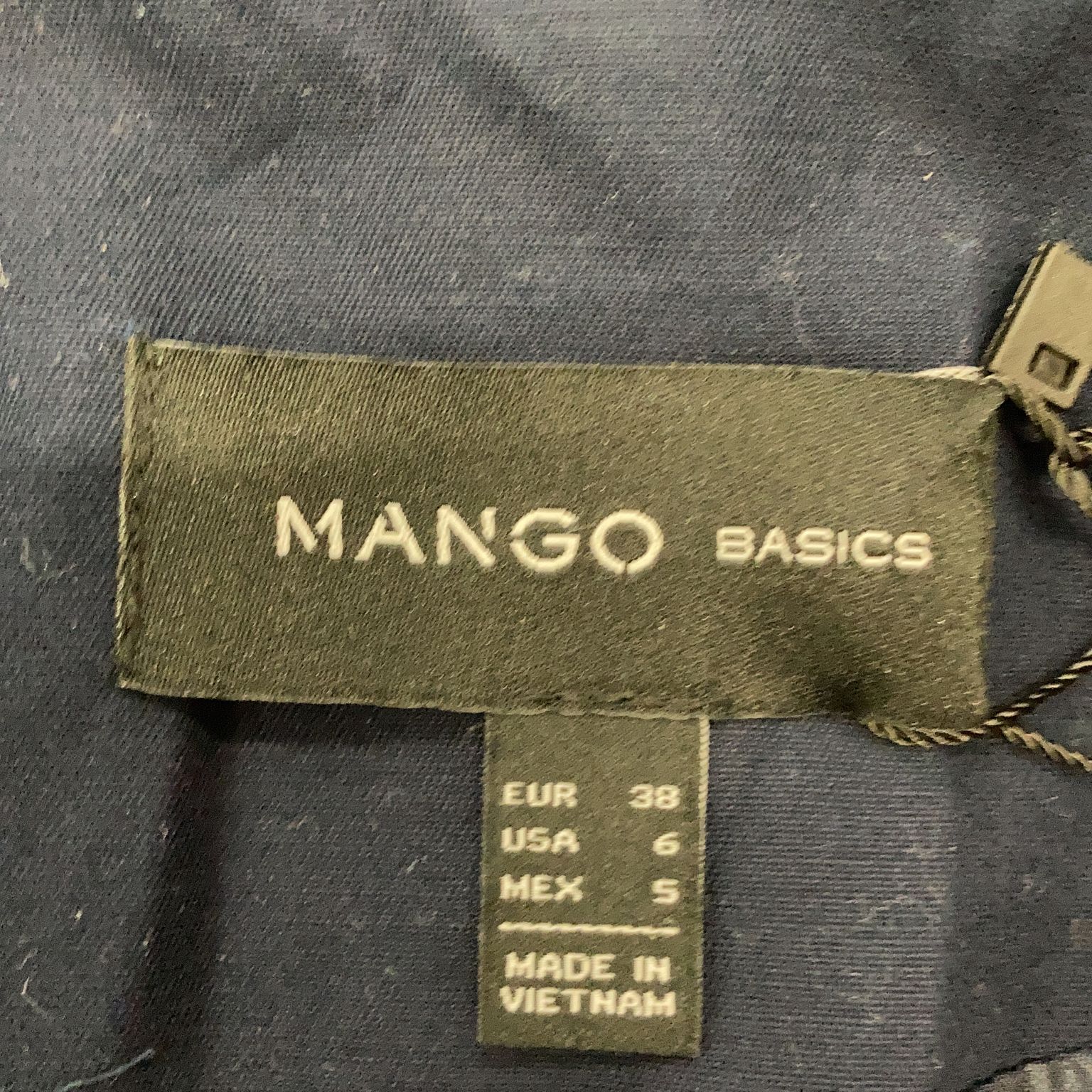 Mango Basics