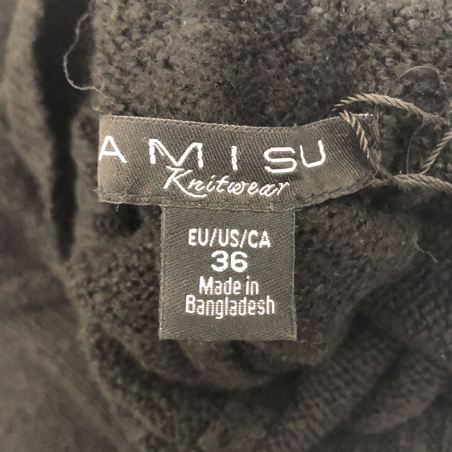 Amisu Knitwear