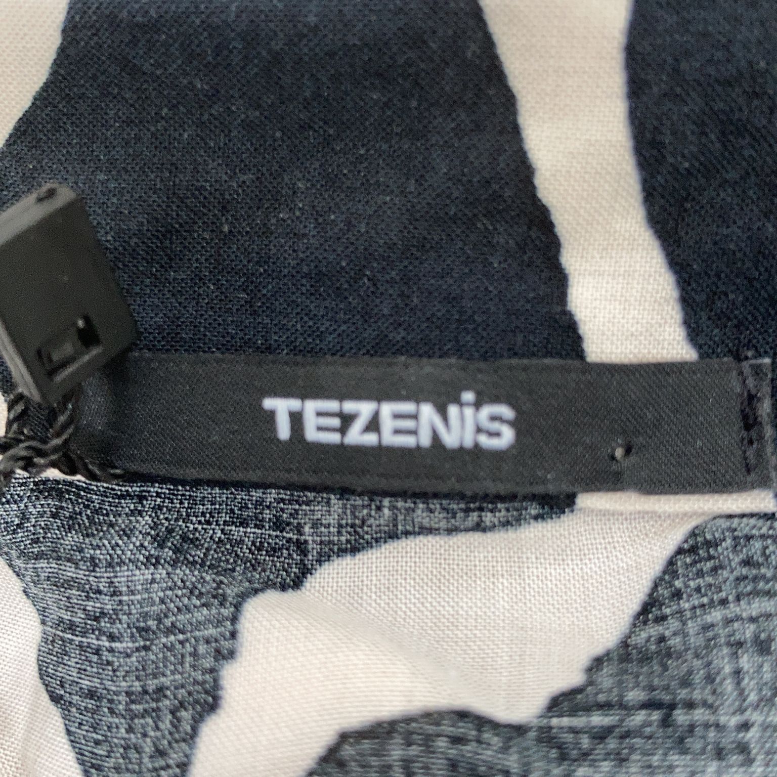 Tezenis