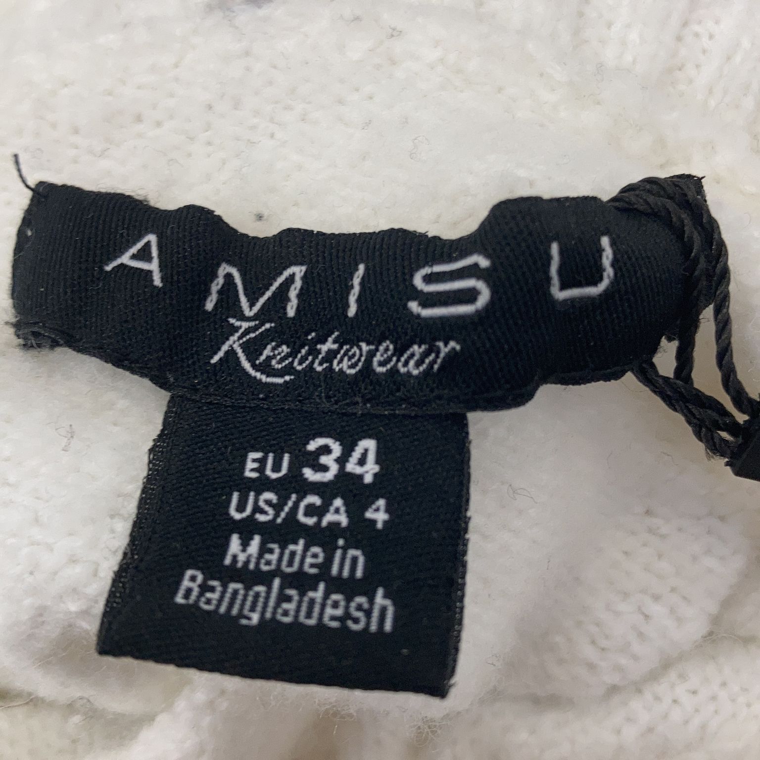 Amisu Knitwear