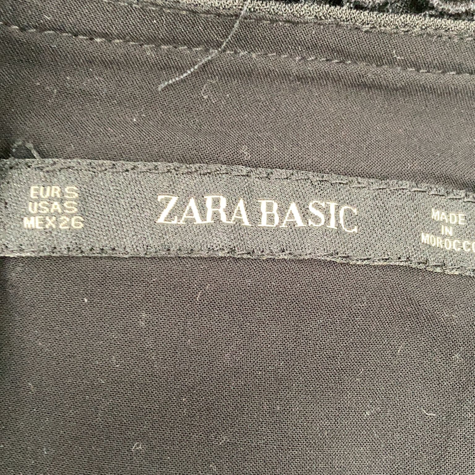 Zara Basic