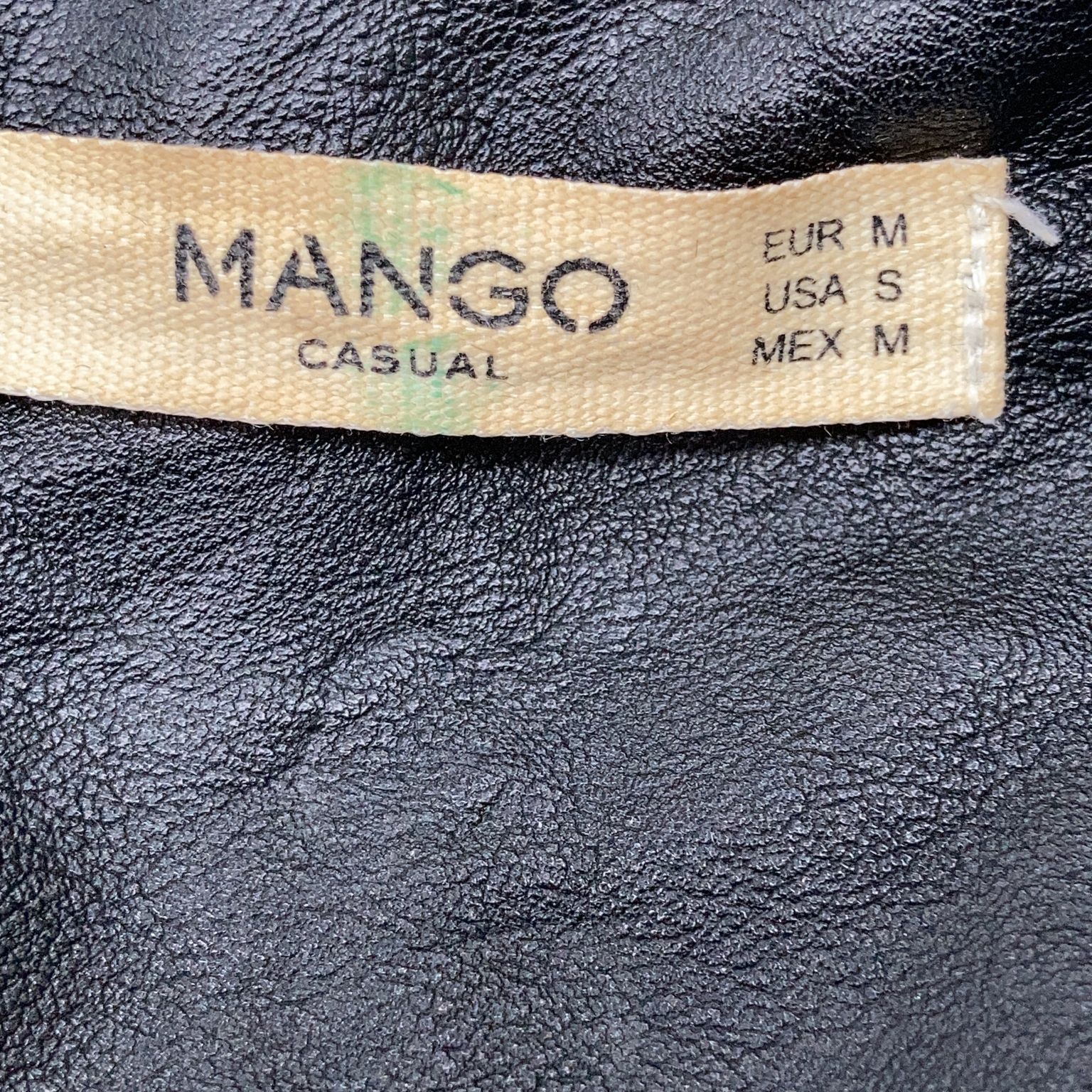 Mango Casual