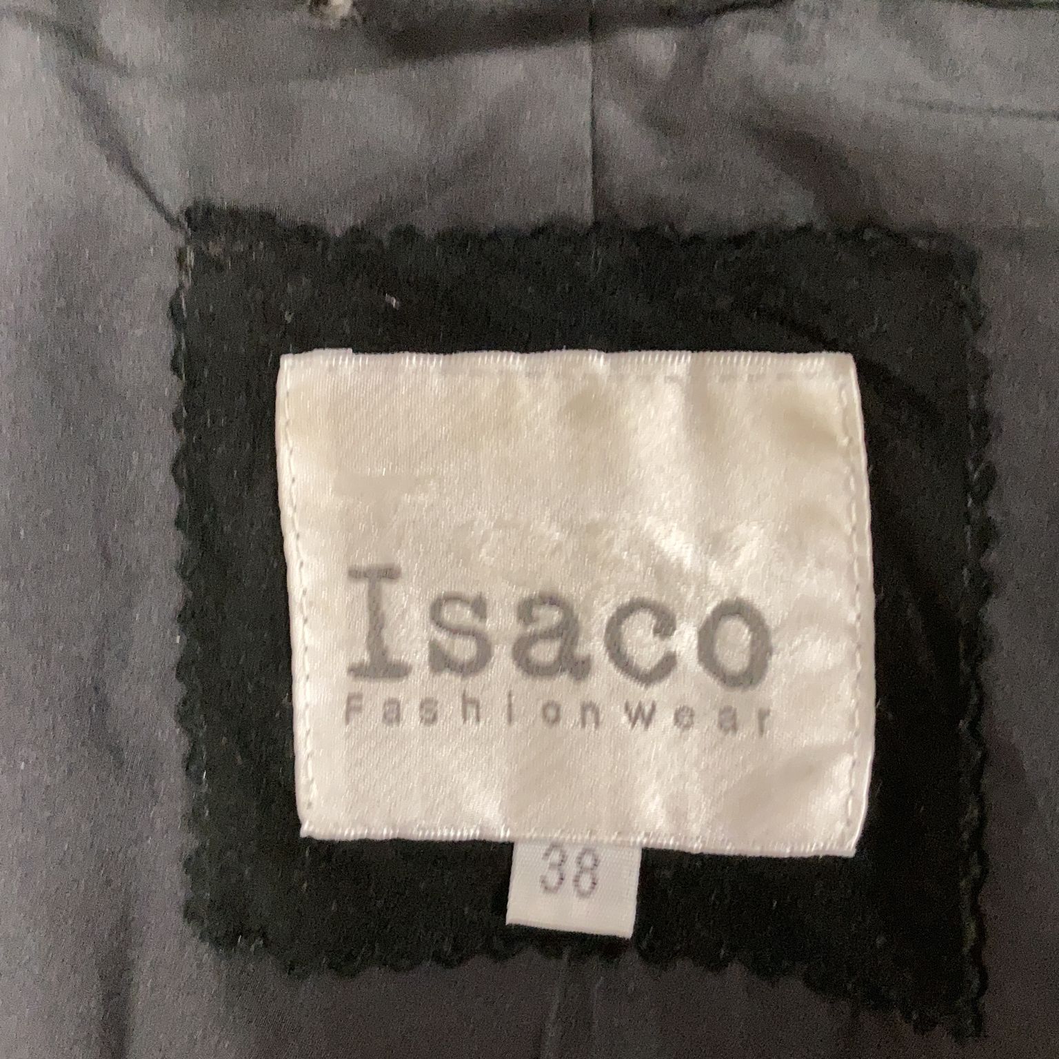 Isaco Fashion Wear