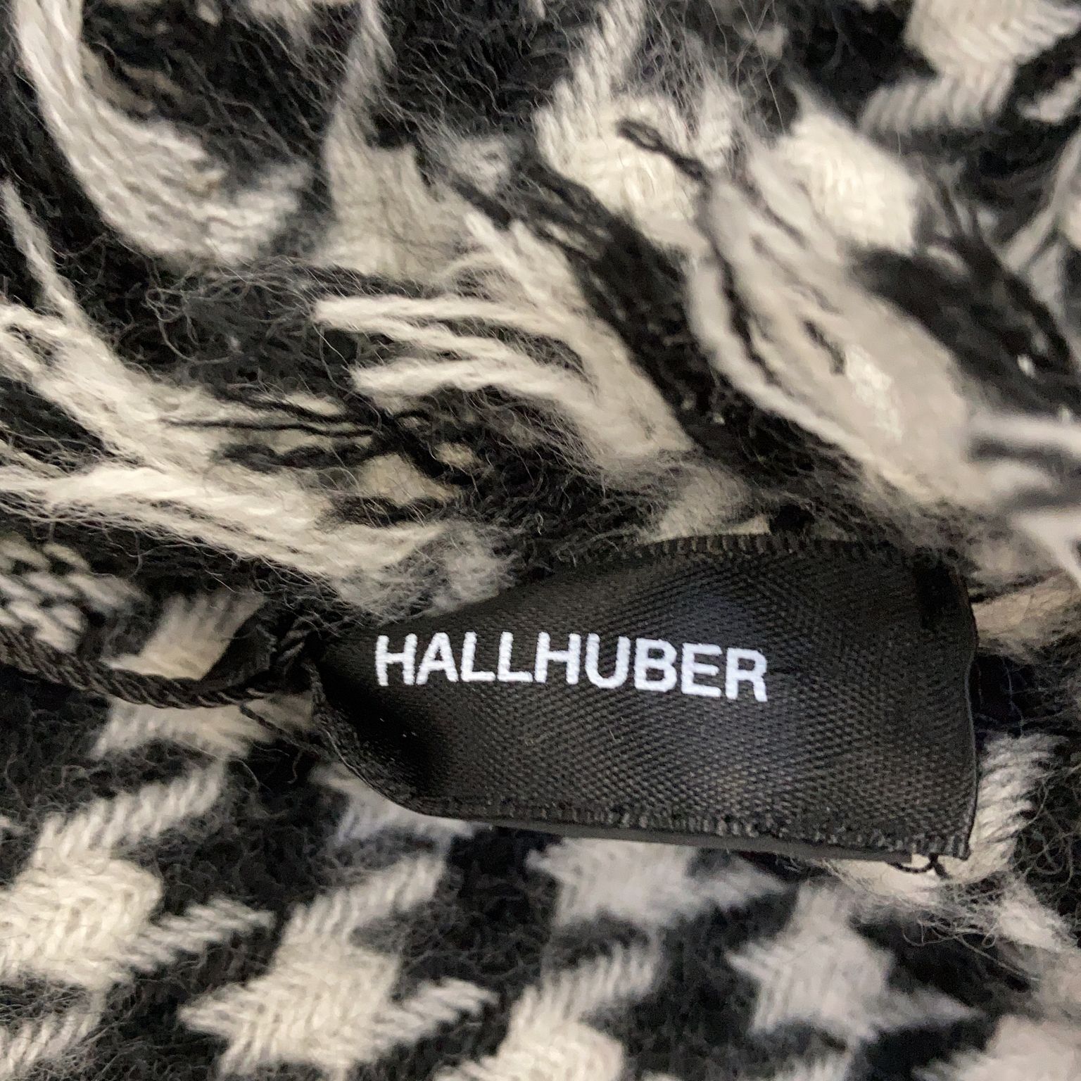 Hallhuber