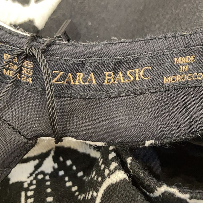 Zara Basic