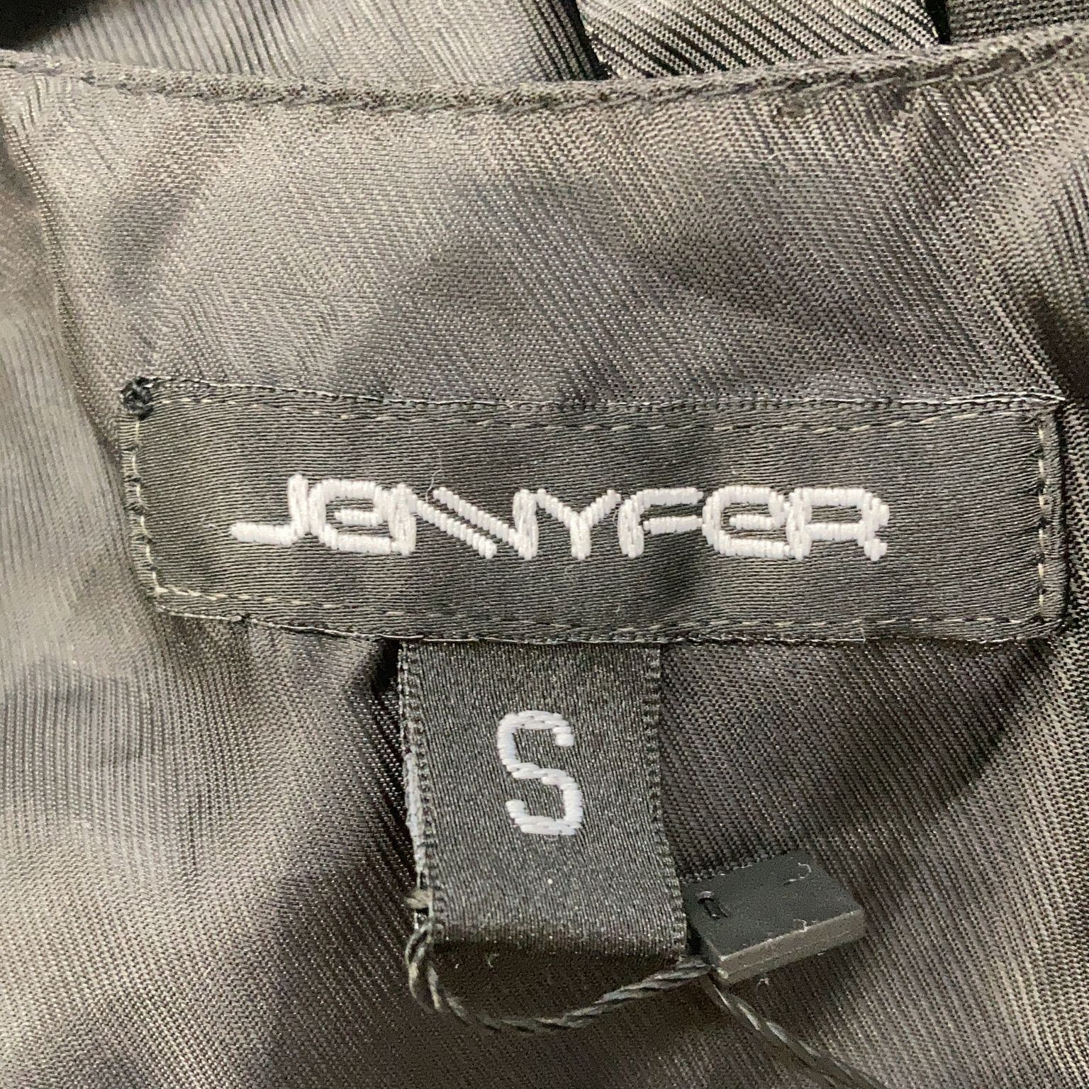 Jennyfer