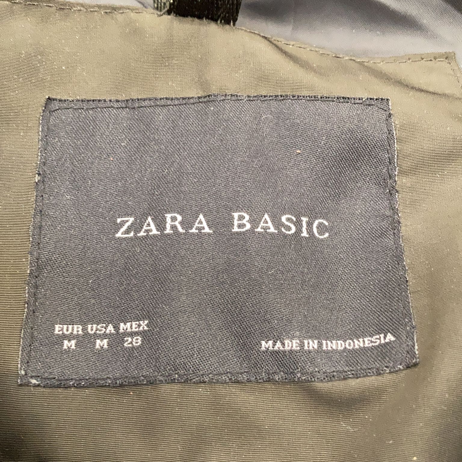 Zara Basic