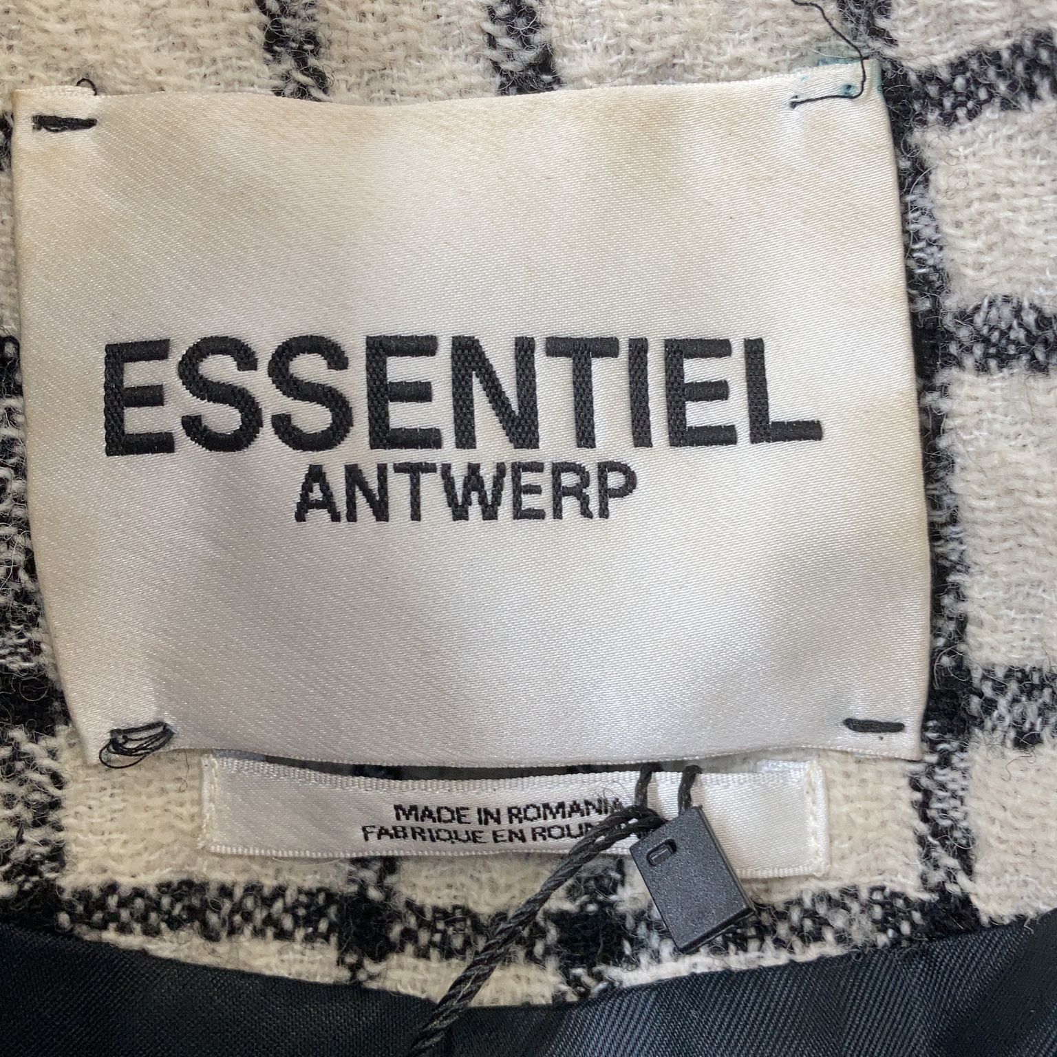 Essentiel Antwerp