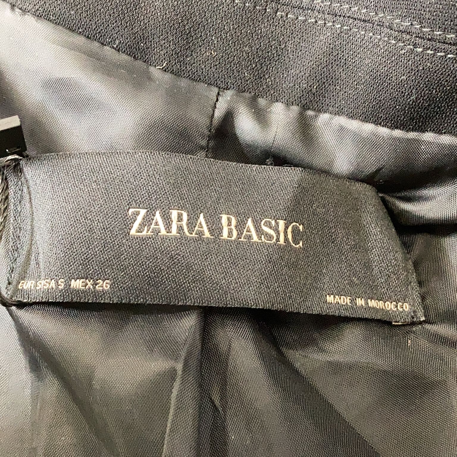 Zara Basic