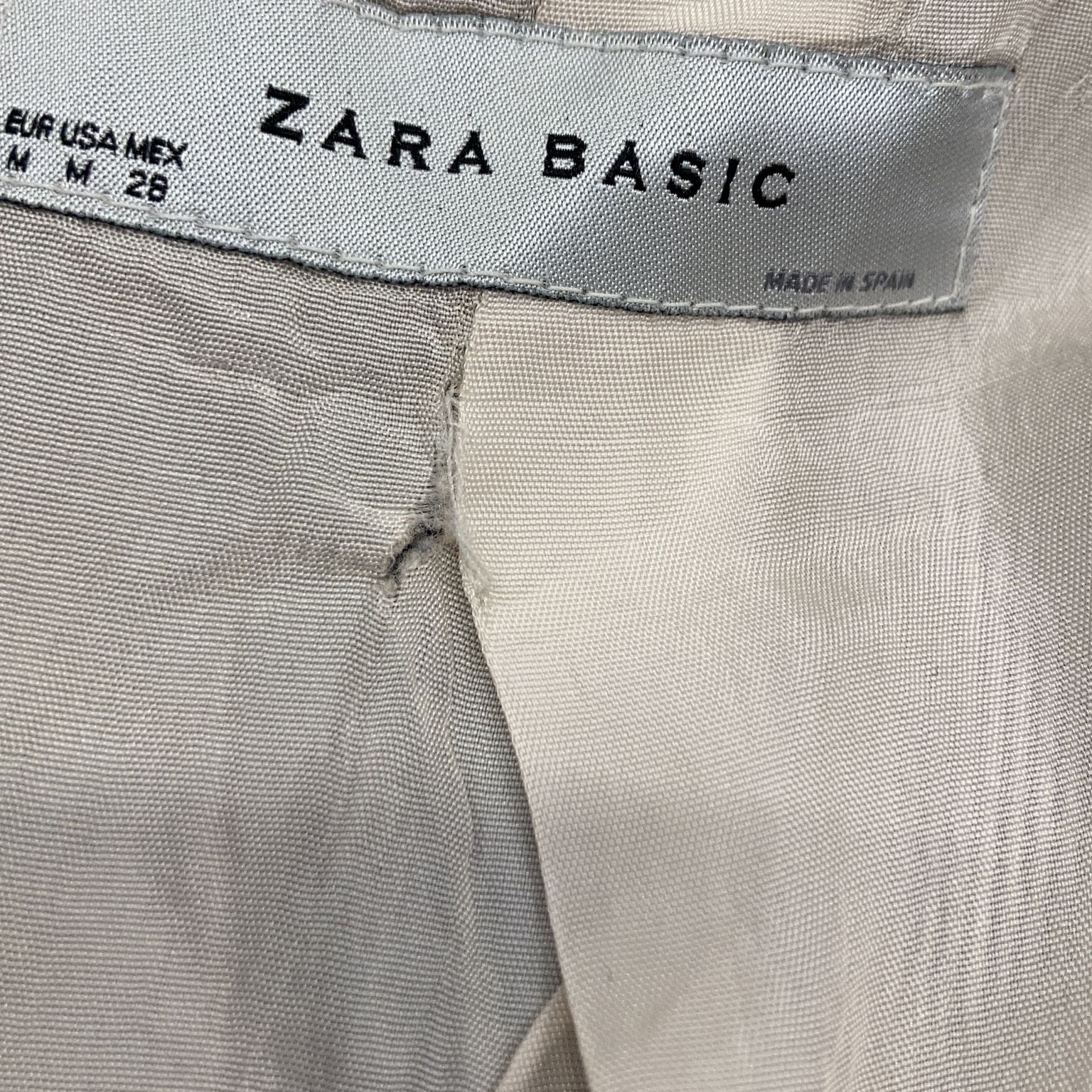 Zara Basic