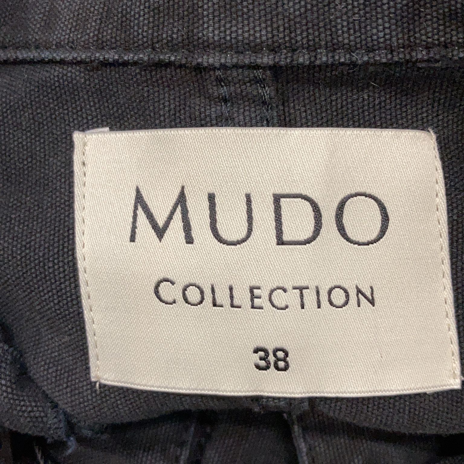 Mudo Collection