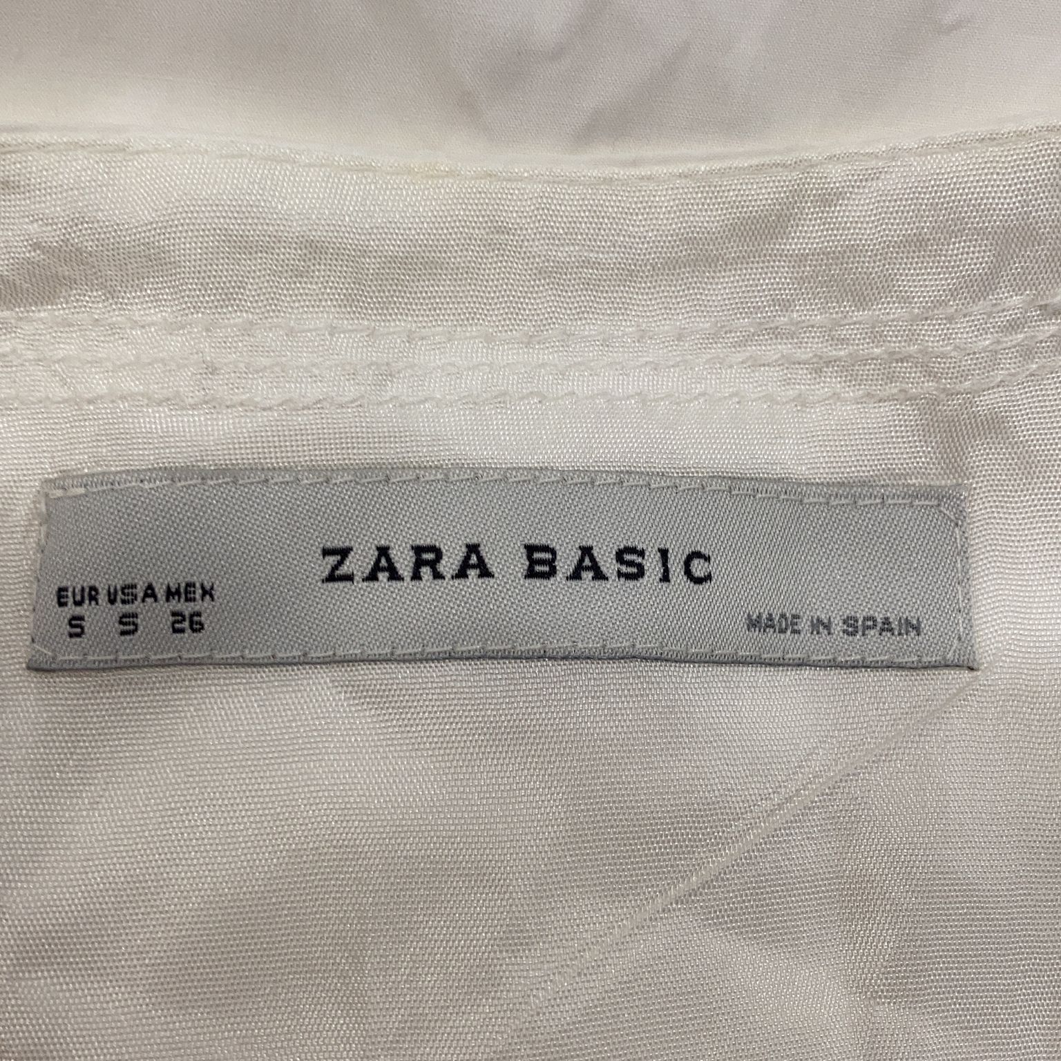 Zara Basic