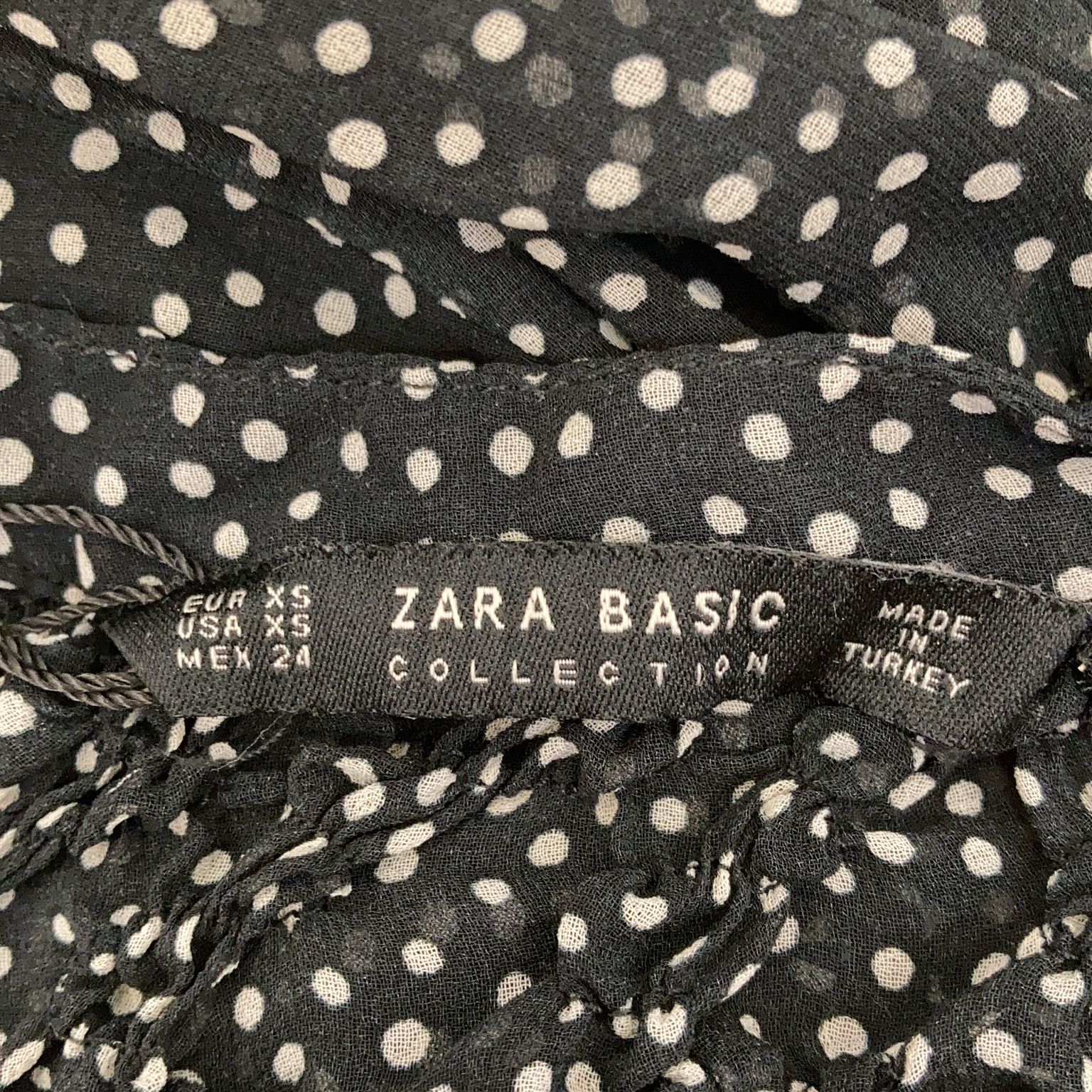 Zara Basic