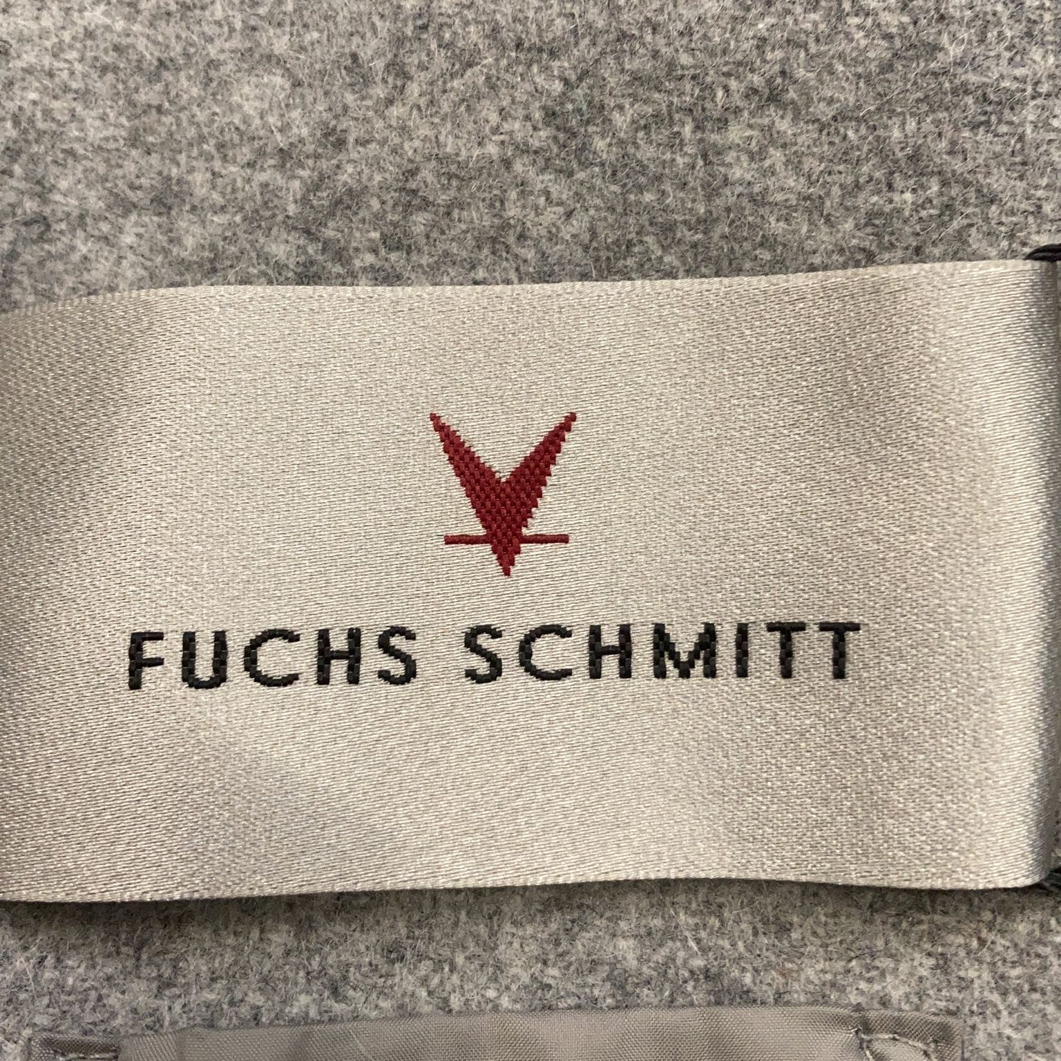 Fuchs Schmitt