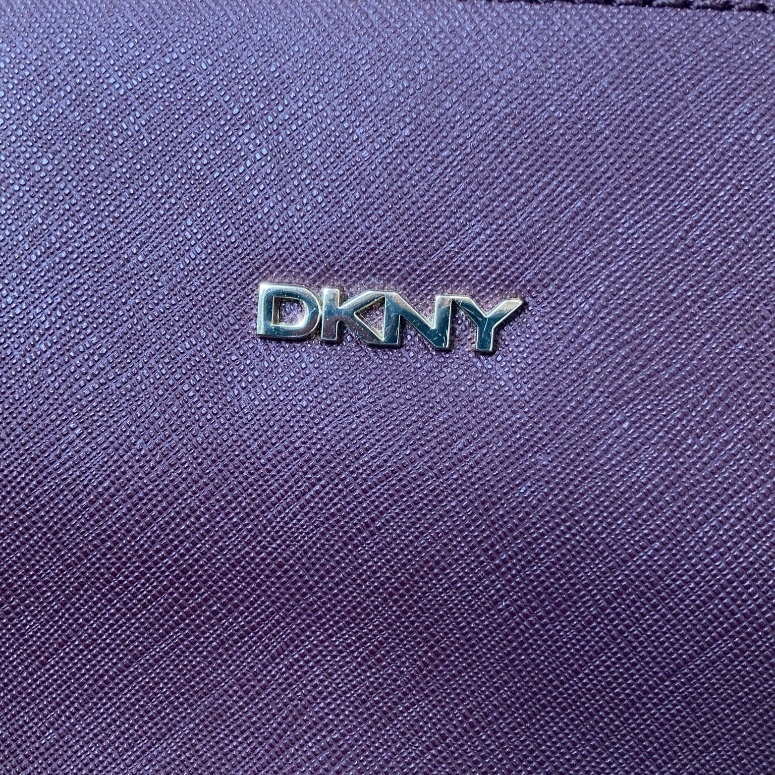 DKNY