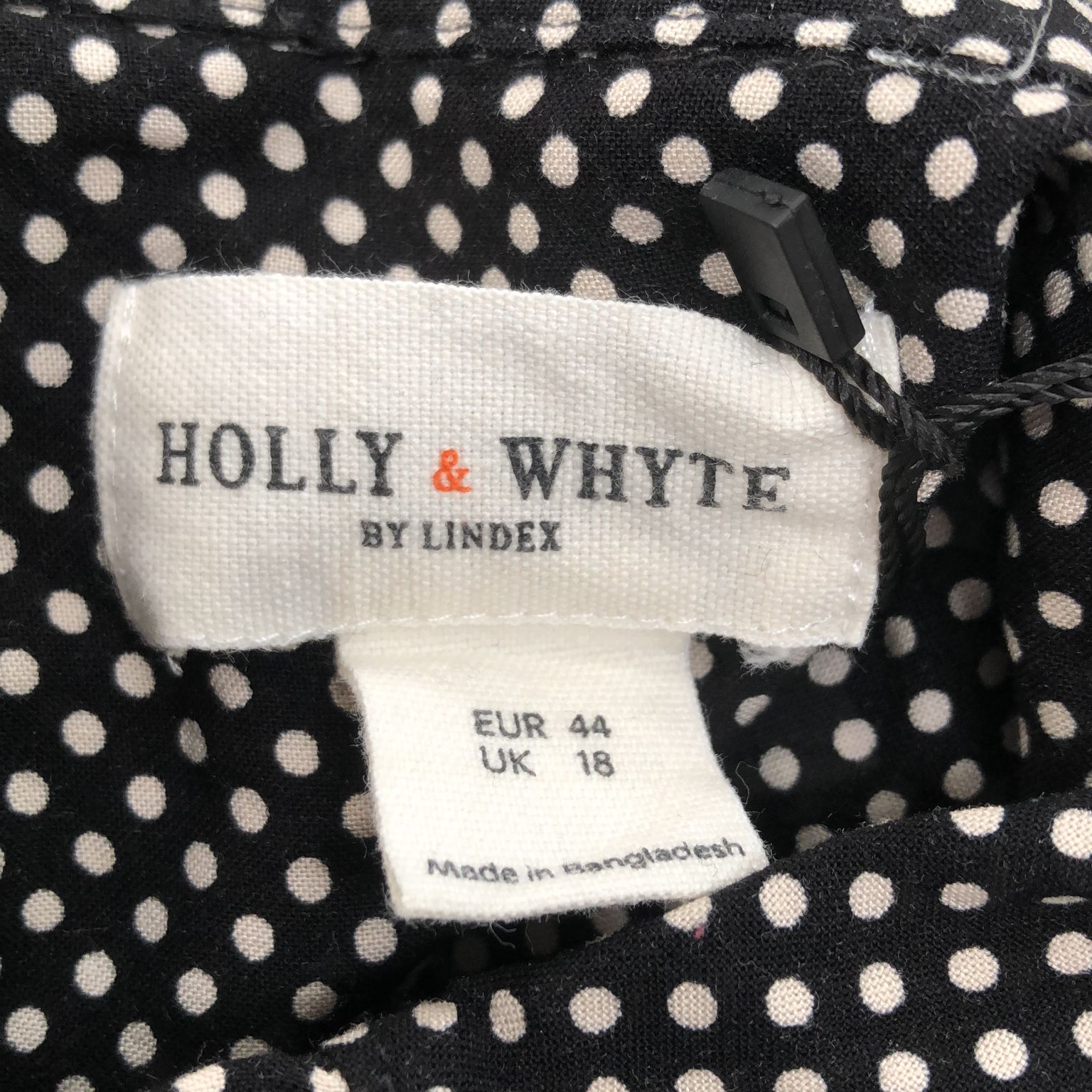 Holly  Whyte by Lindex