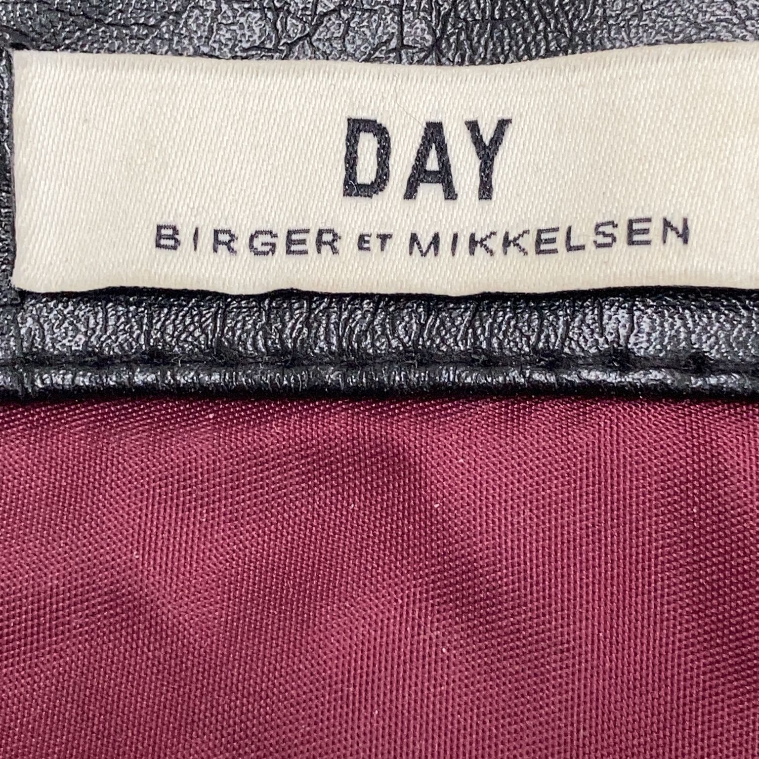 DAY Birger et Mikkelsen