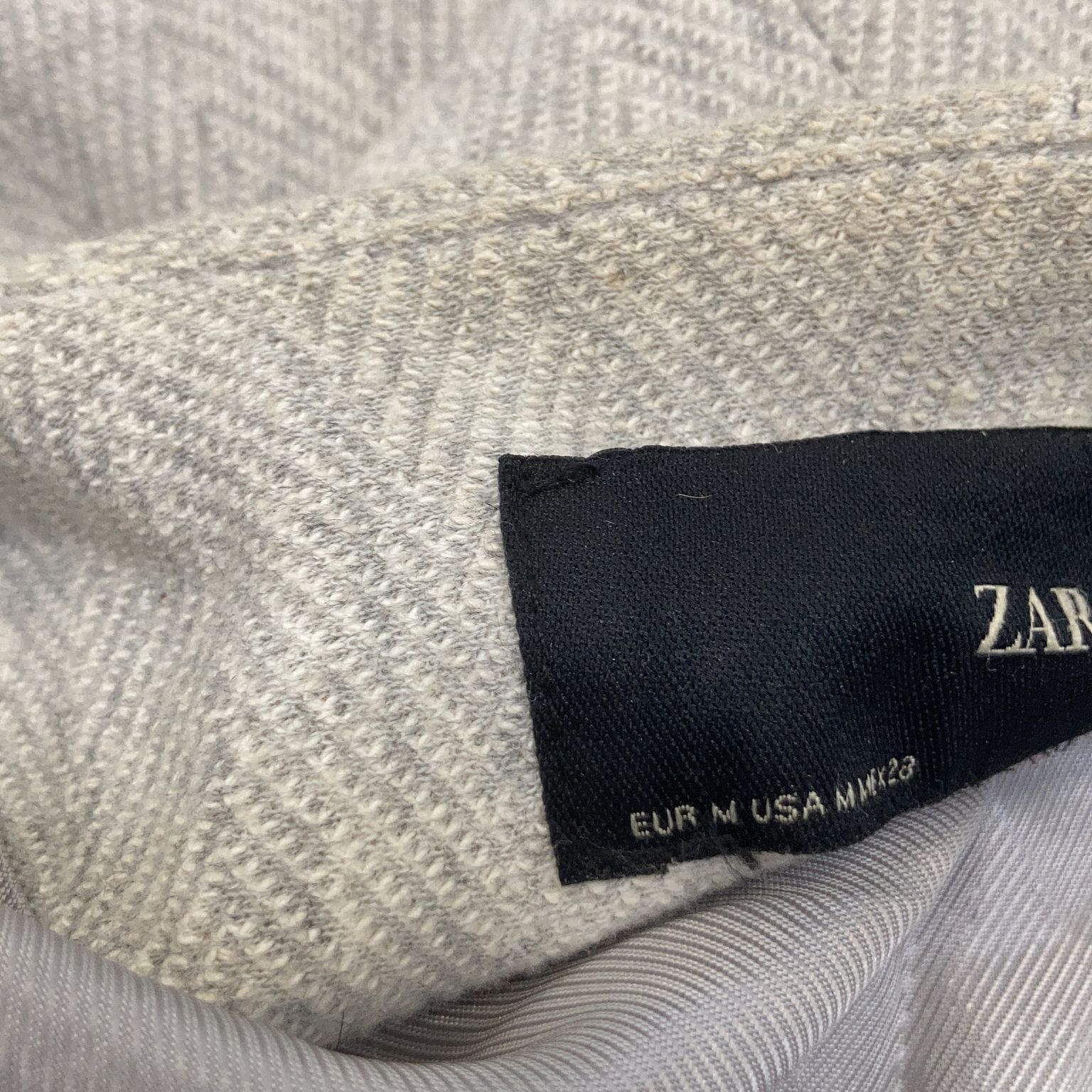 Zara Basic