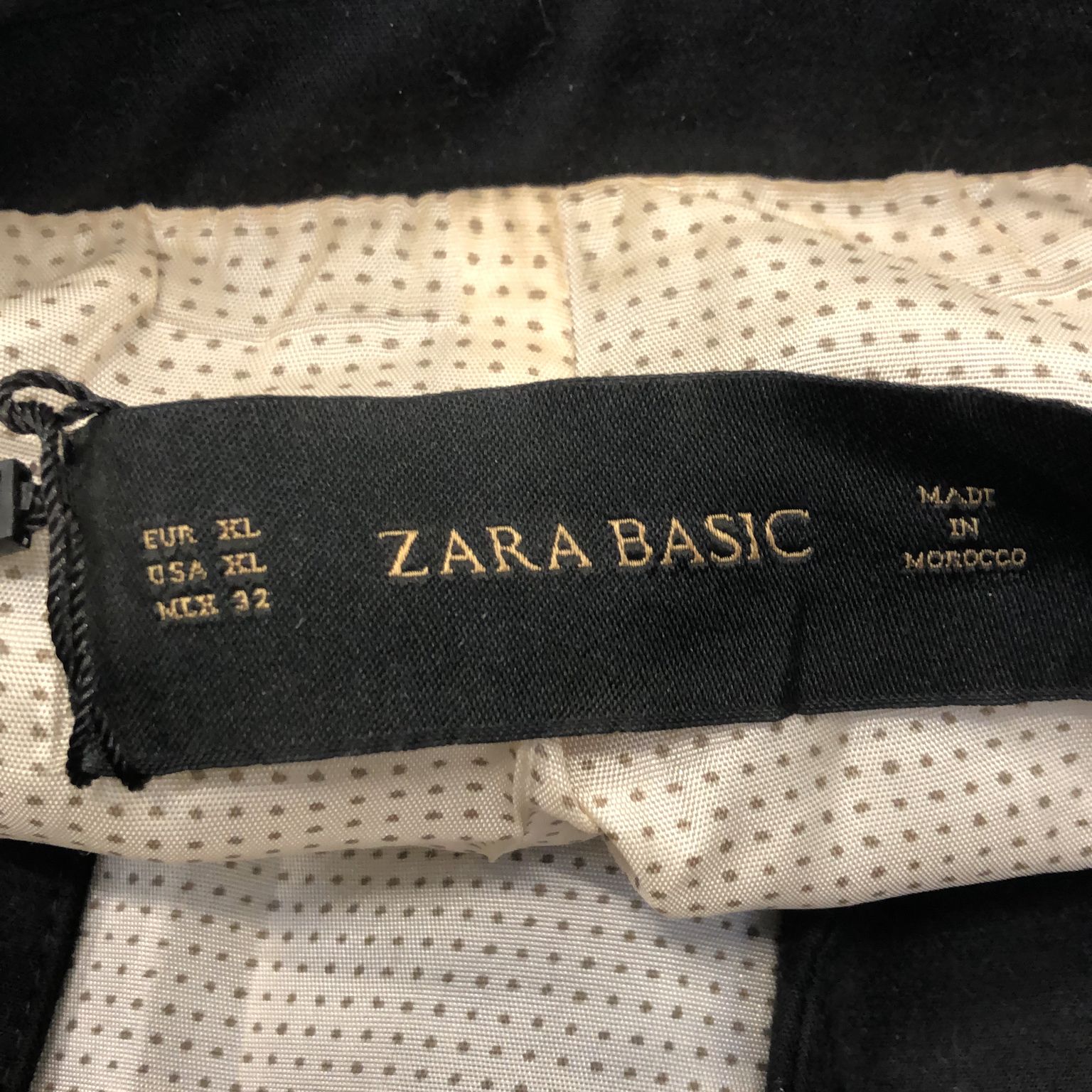 Zara Basic