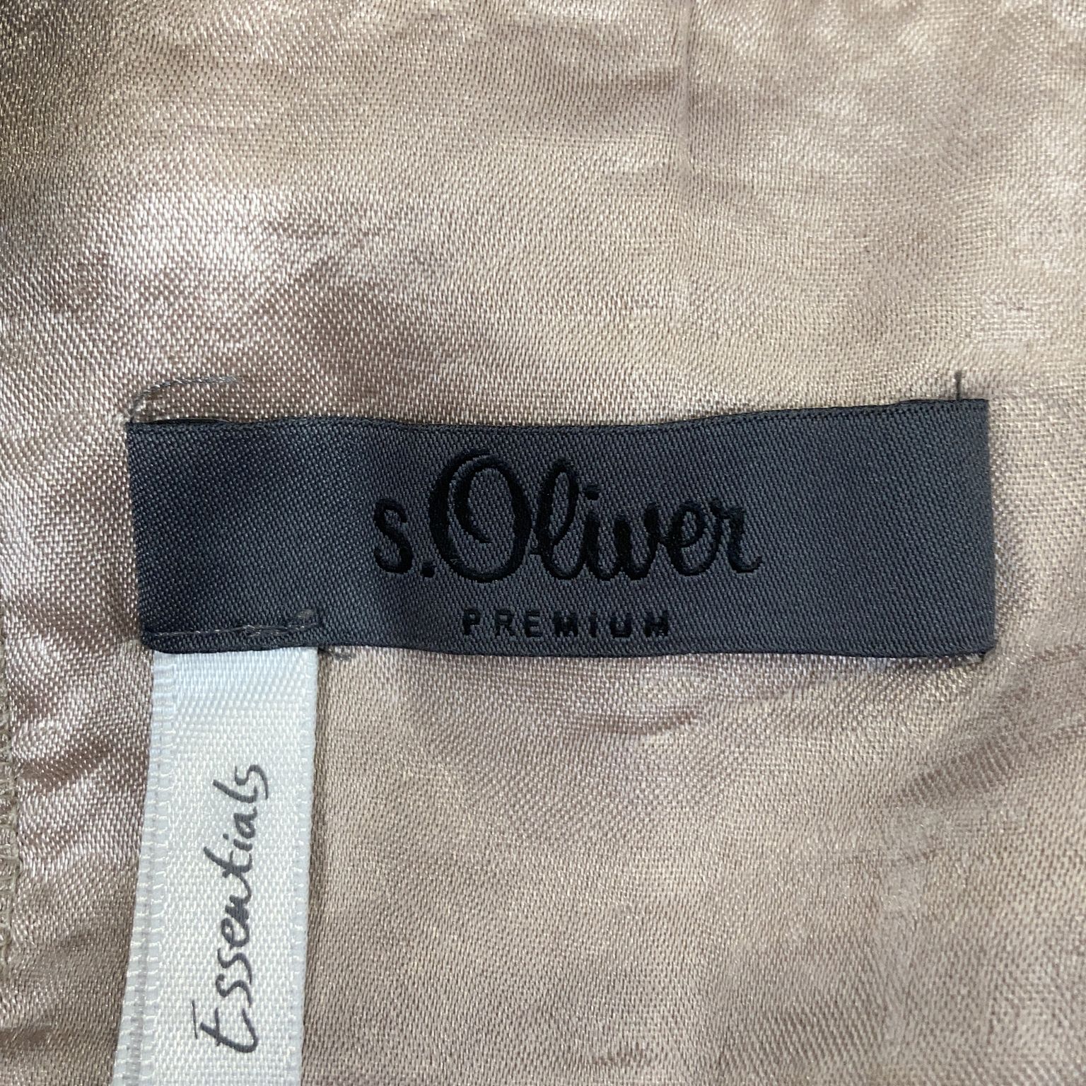 s.Oliver Premium