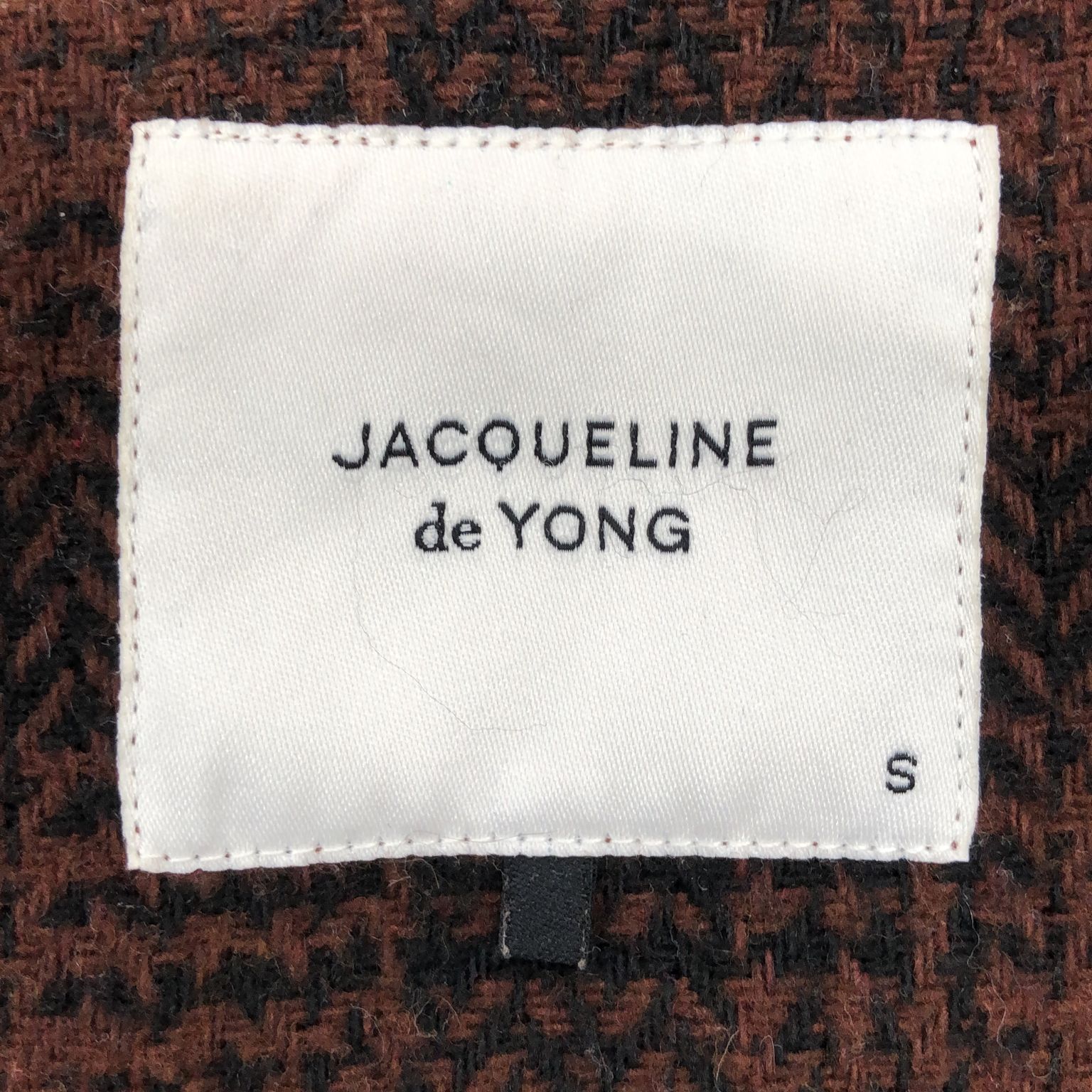 Jacqueline de Yong